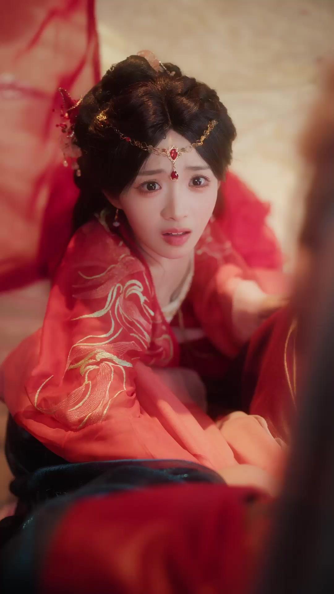 Rinata per Salvare il Mostro