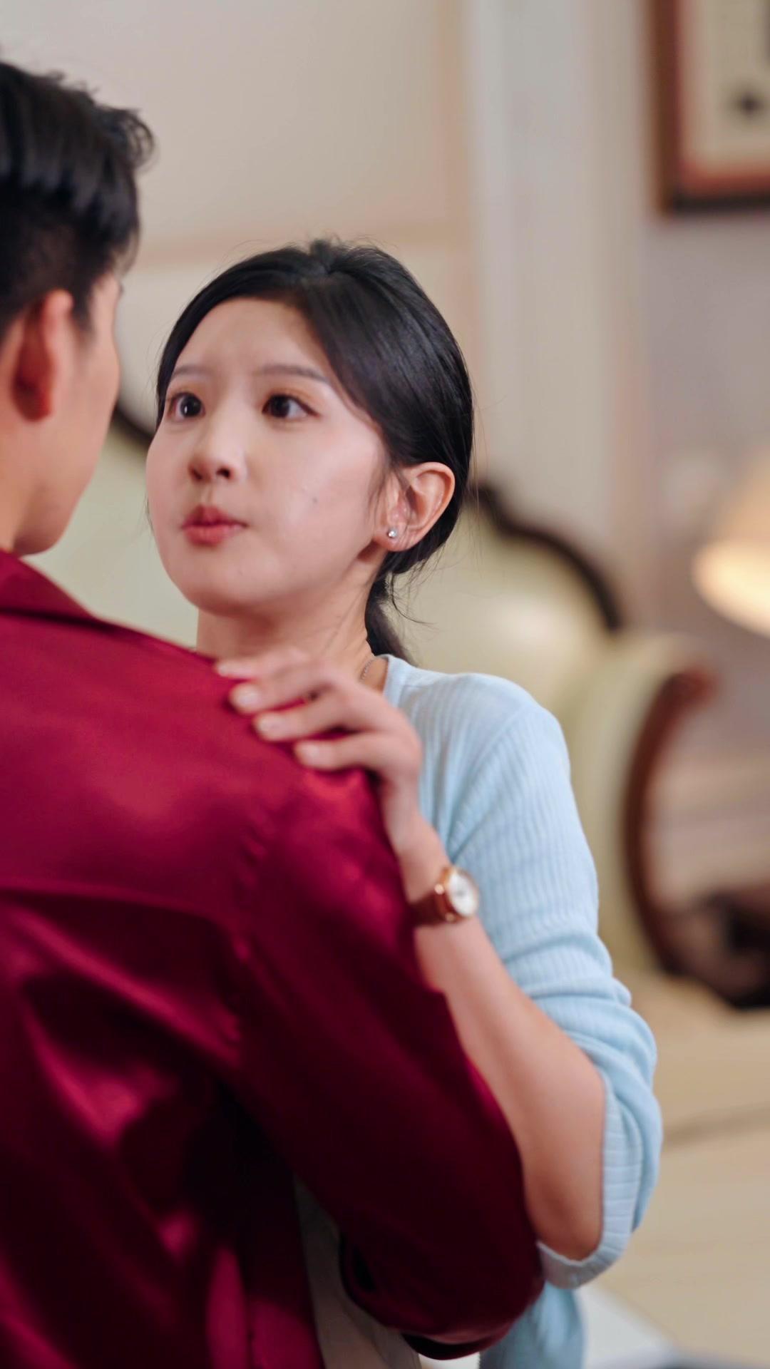 Terjebak Dendam, Terikat Cinta