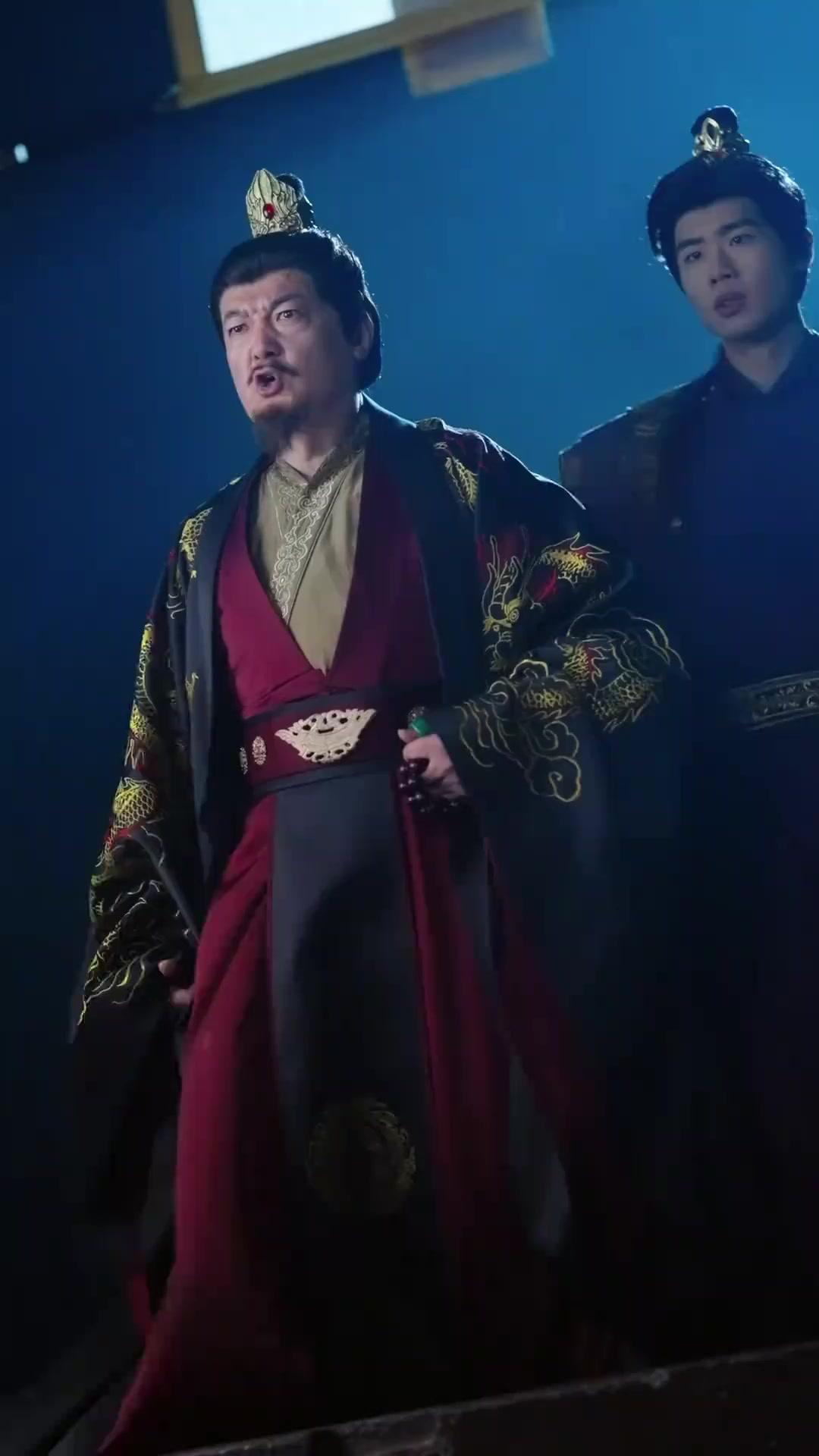 Back Off! I'm the Empress!