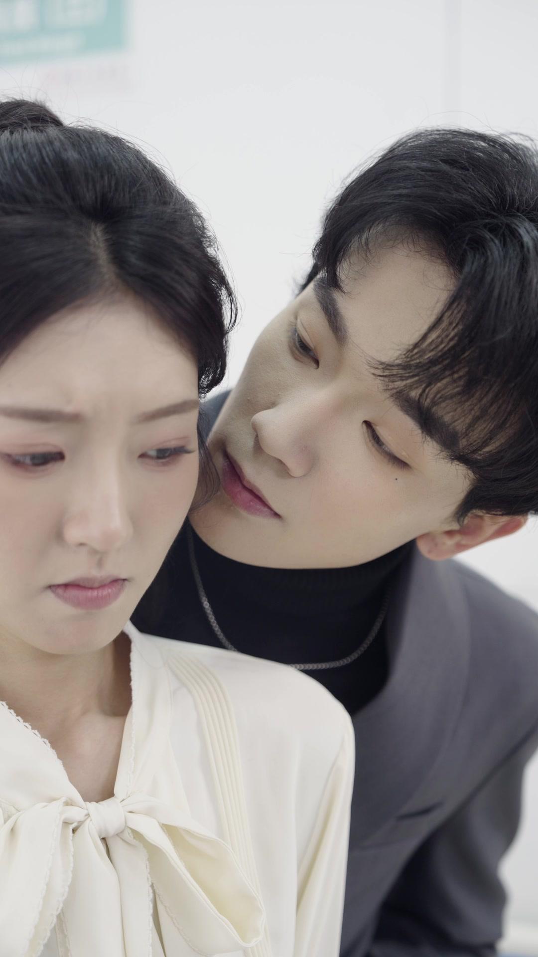 Cinta Terluka, Tak Bisa Bersatu