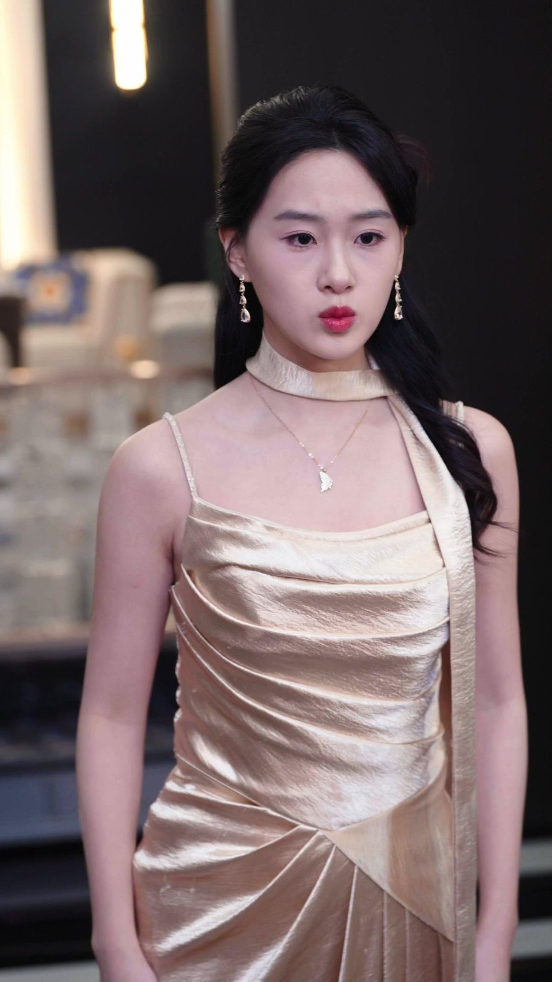 Ex, Beware: My Bonus Sister Has My Back