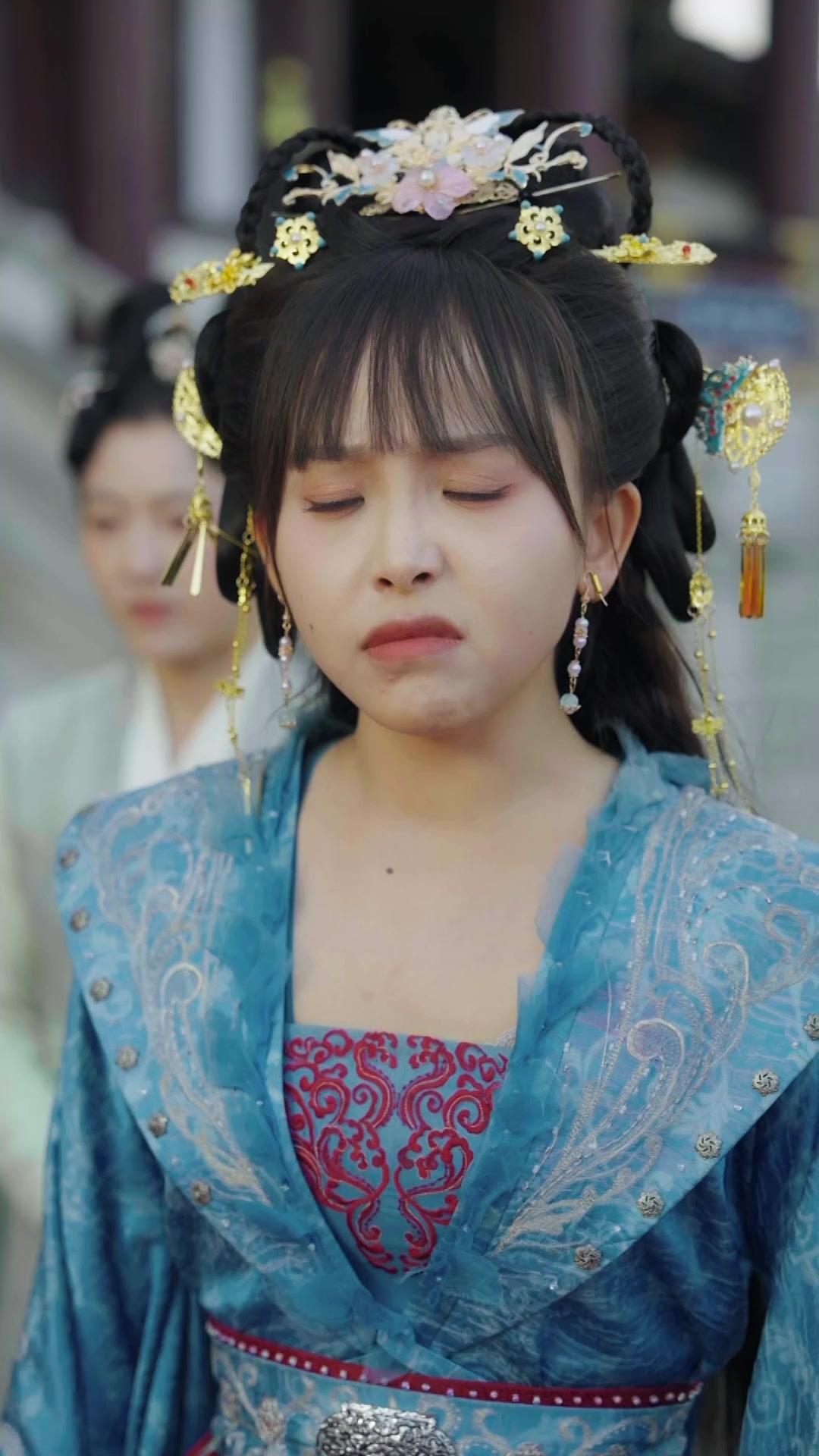 Dilenci Prensesin Tahta Yürüyüşü