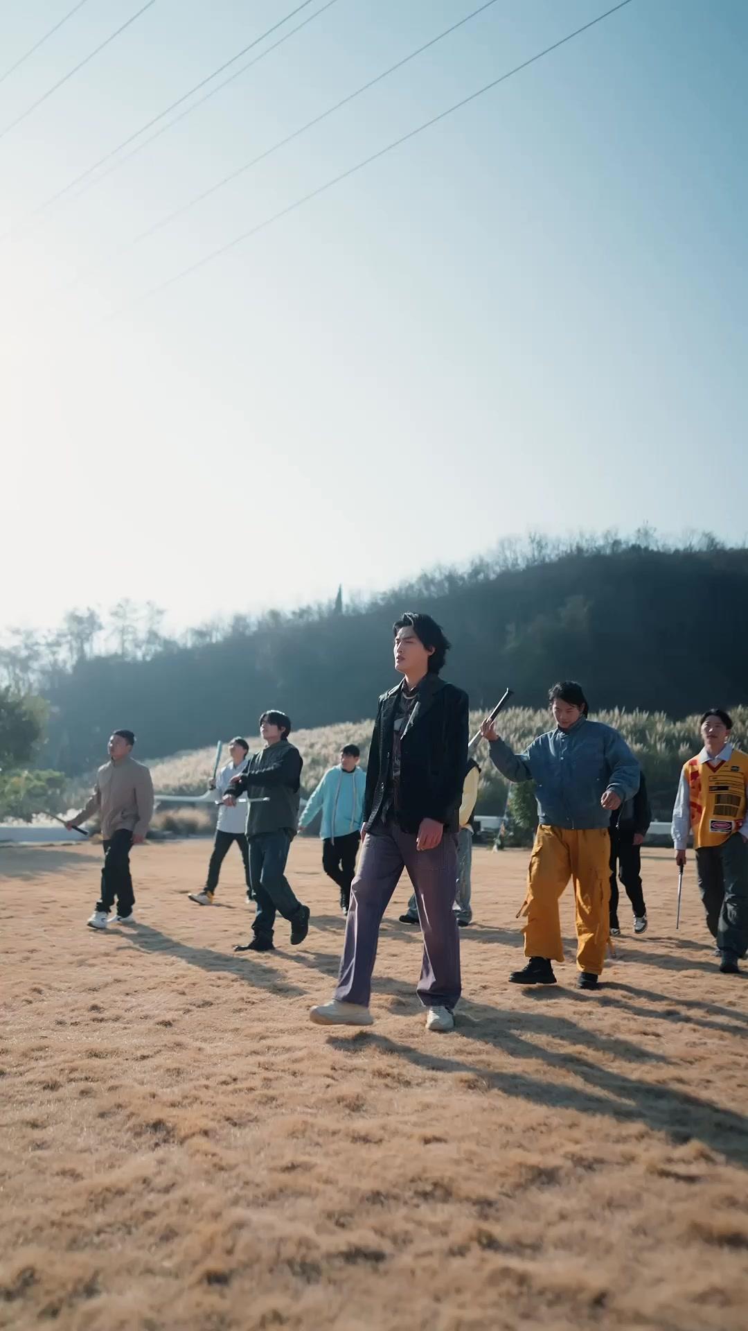 江少別鬧，慕老師很會打