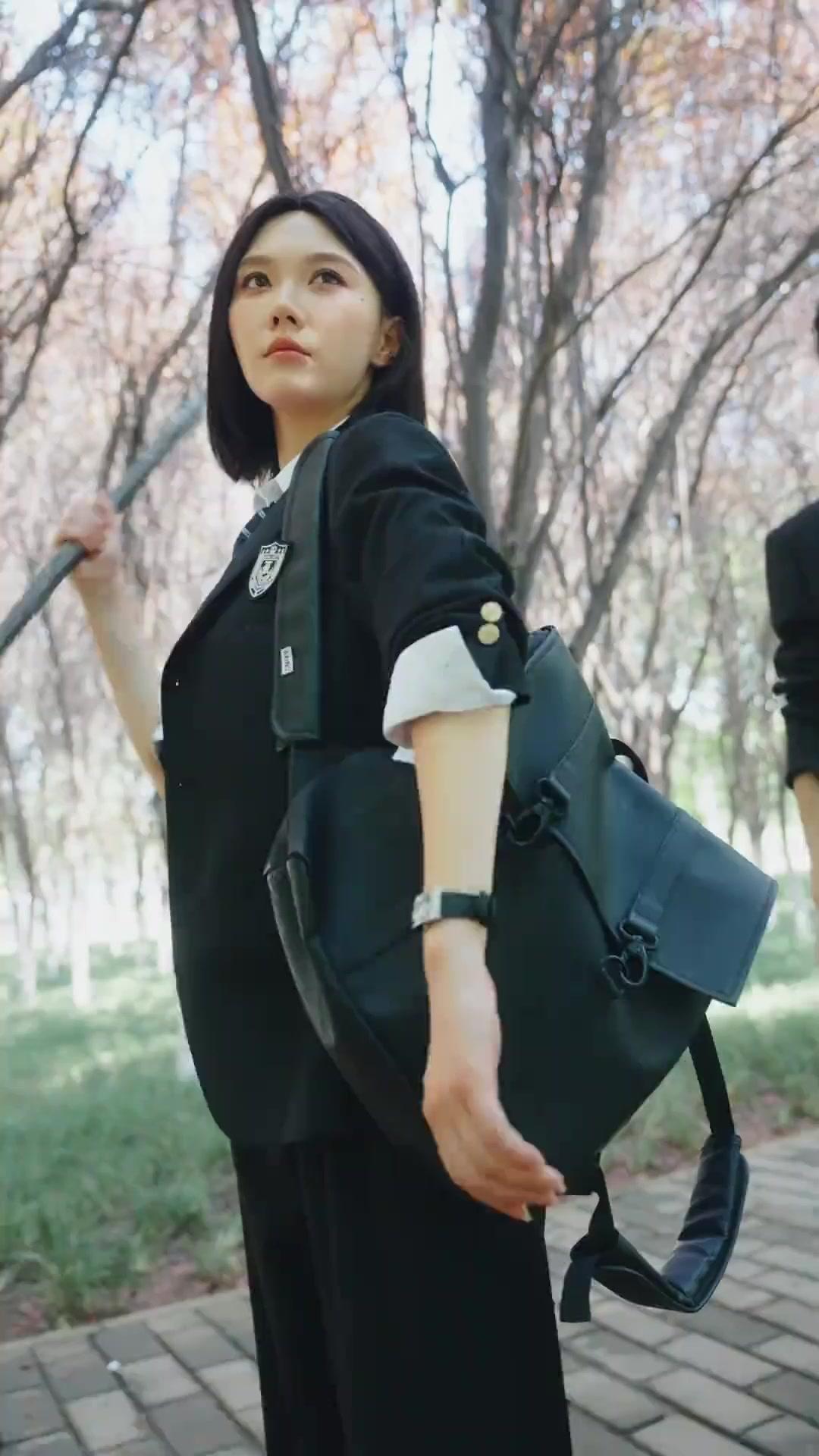  Ratu Perang Terlahir Kembali