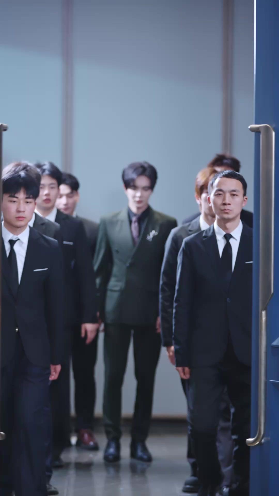 Meu Garoto é um Lobão Disfarçado!