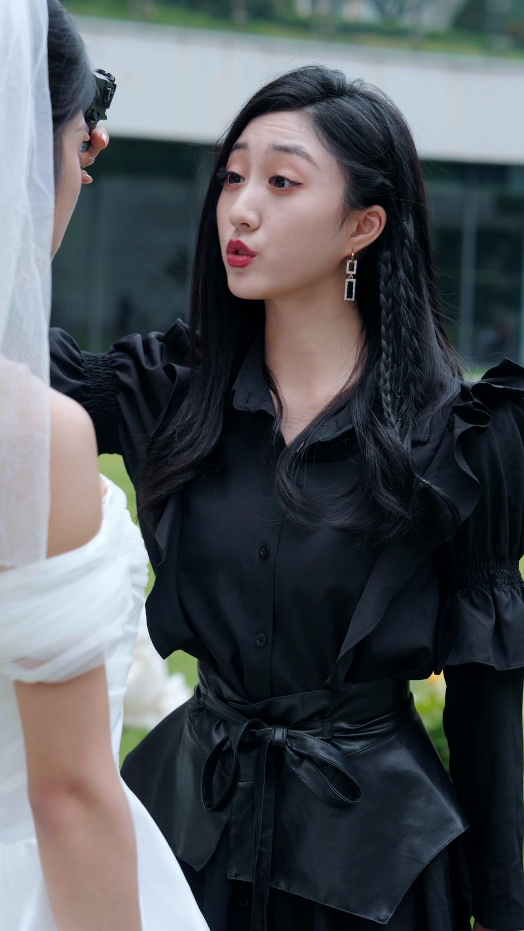 Dijodohin Putri Mafia