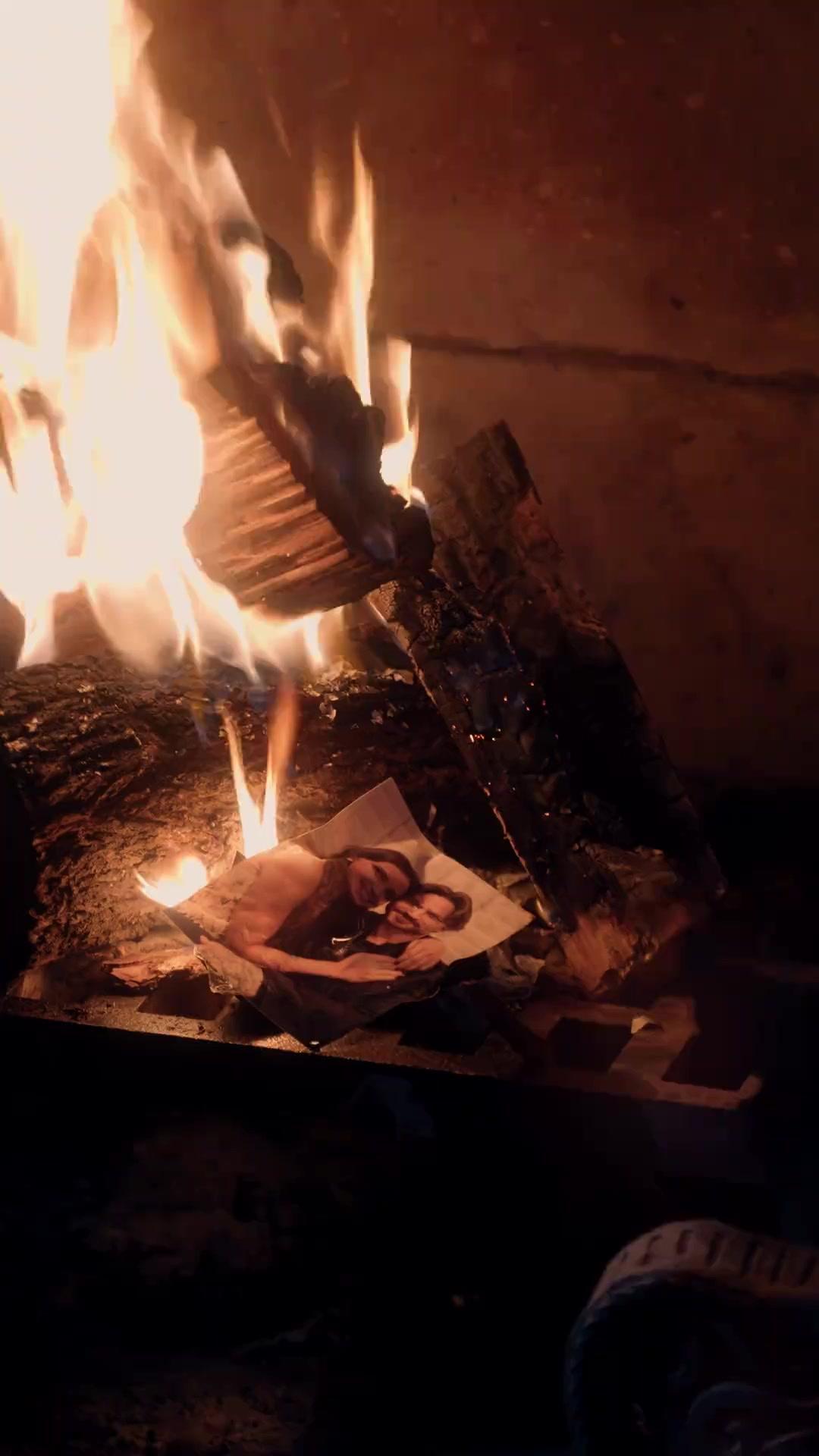 (Doublage) TON AMOUR EST VENU APRÈS L'ADIEU