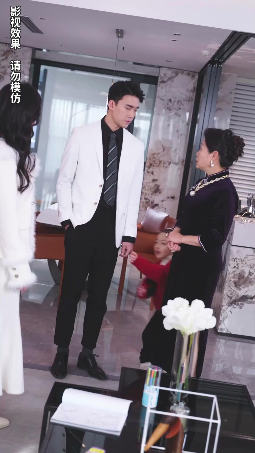 Triplets! The Billionaire's Secret