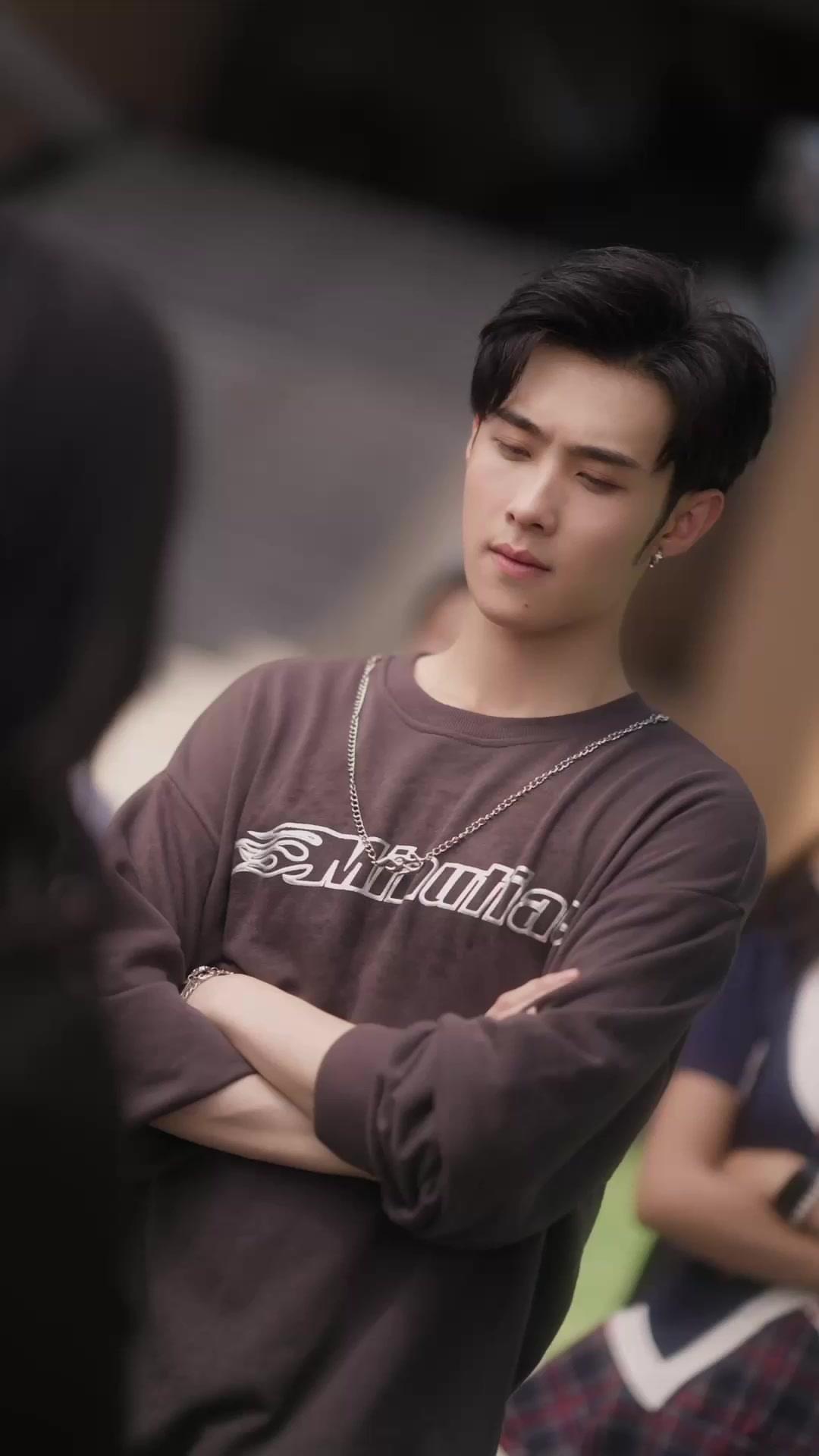 누나, 쟤 말고 나는 어때요