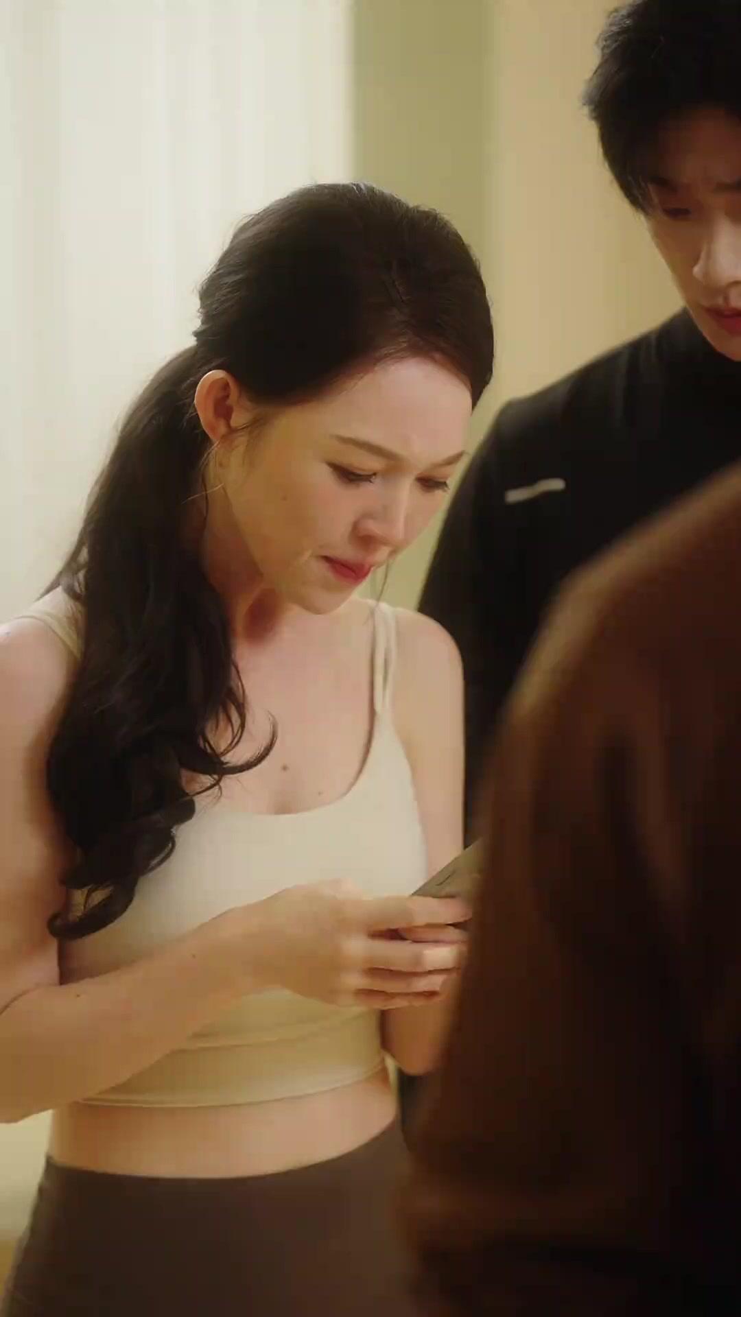 (Dublajlı) Karım Yogaya Bayılır