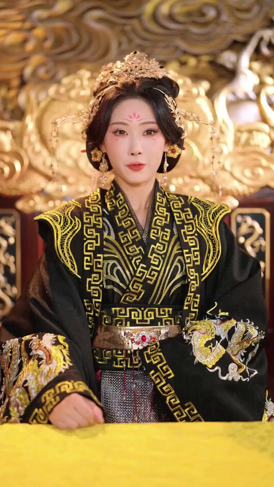 (مدبلج) ساعة القدر: الطريق إلى عرش الإمبراطورية