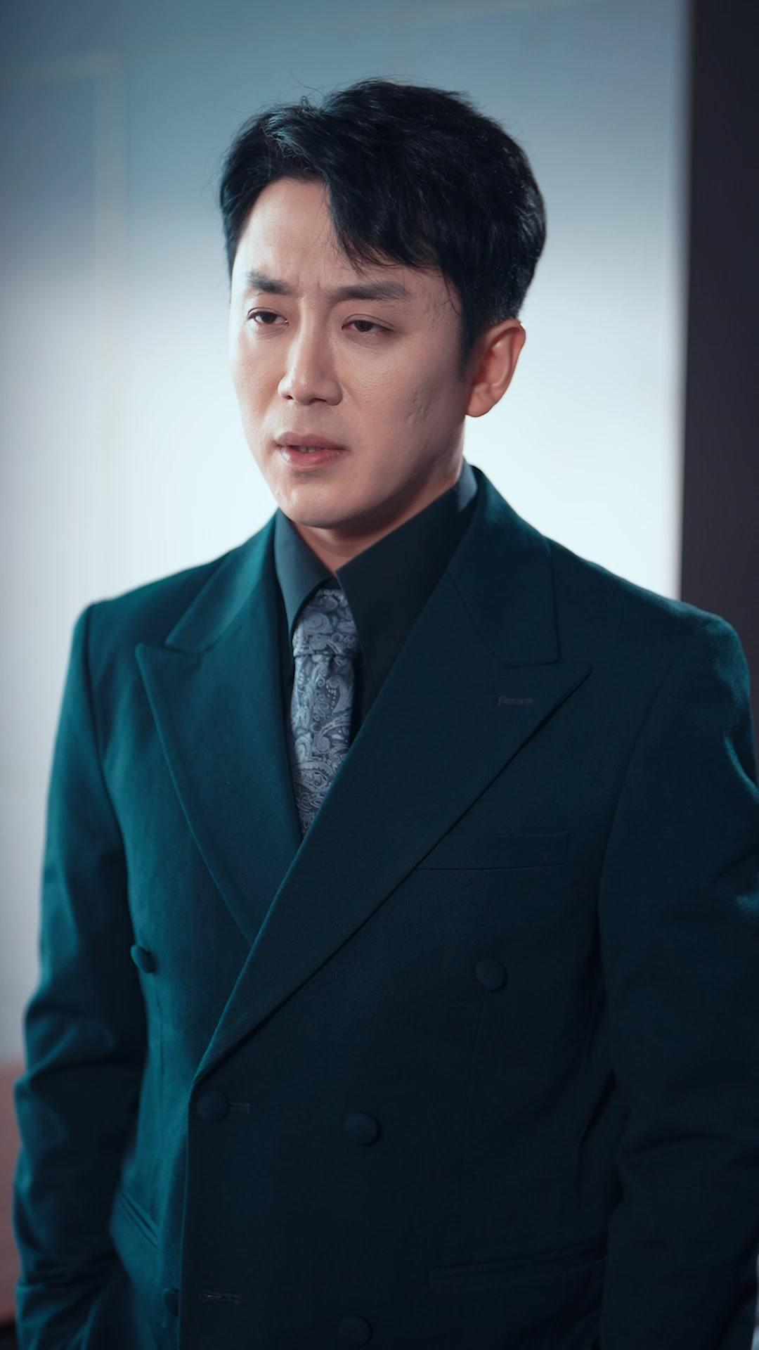 PLAIDOYER POUR UN AMOUR COUPABLE 