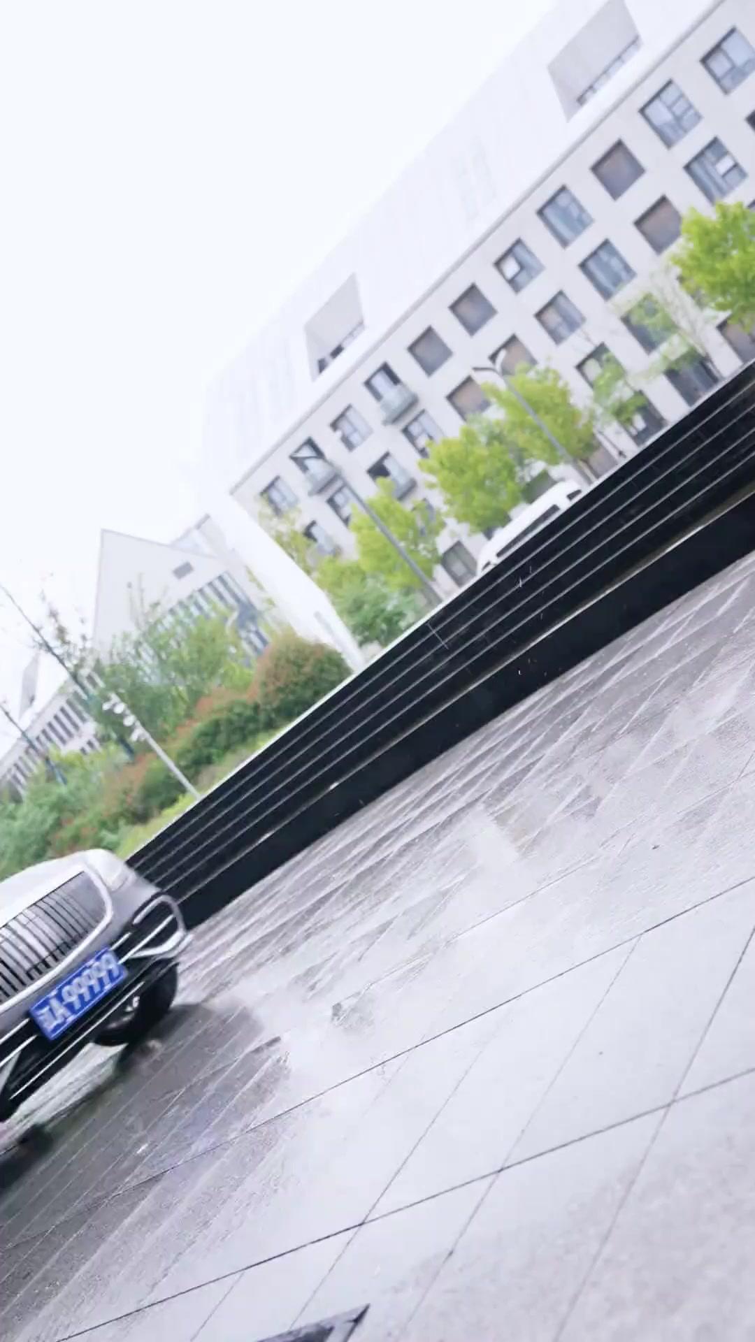 LES MASQUES DE L'AMOUR