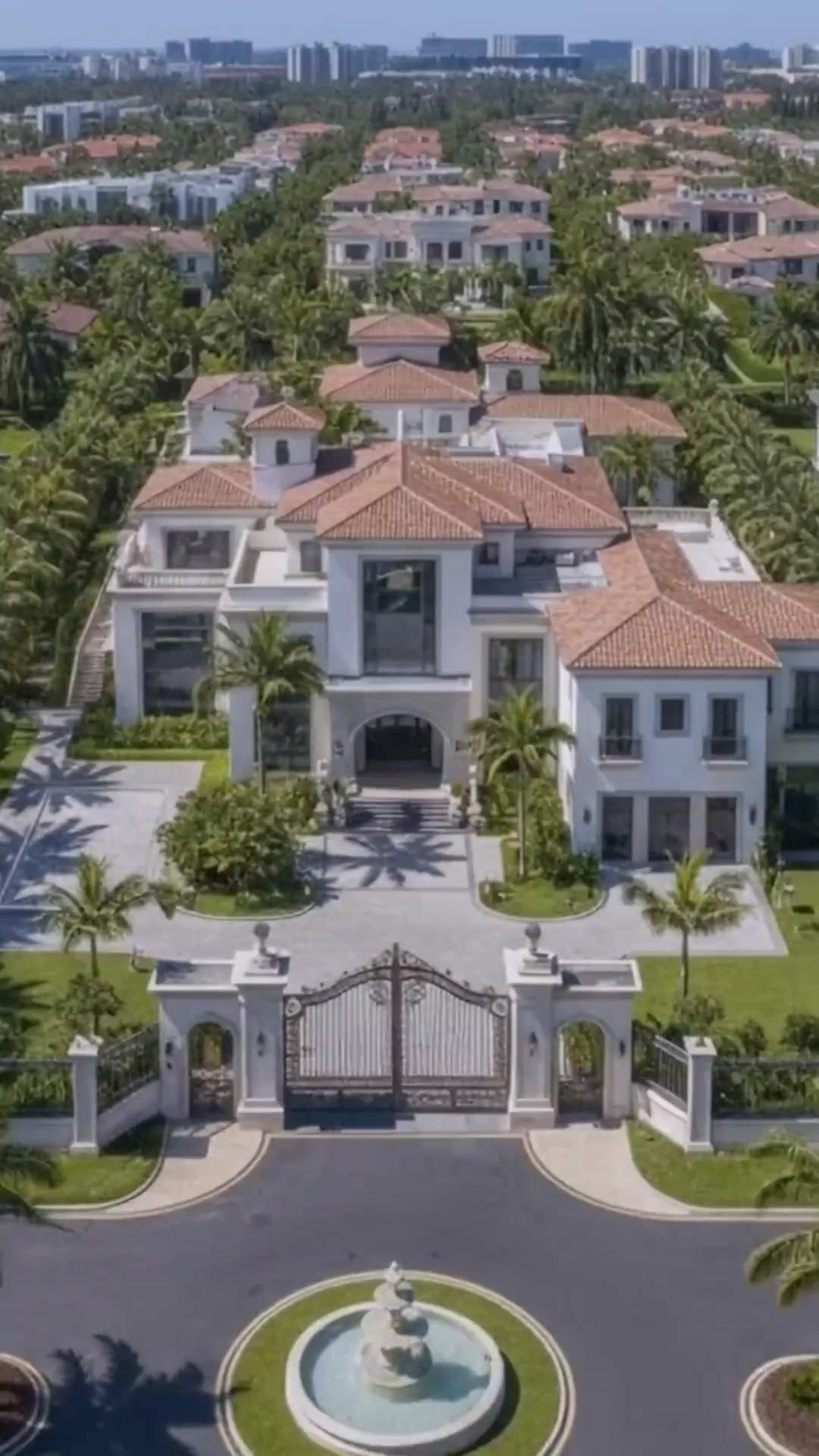 Zafer Şöleninde Yıkılan Hayaller