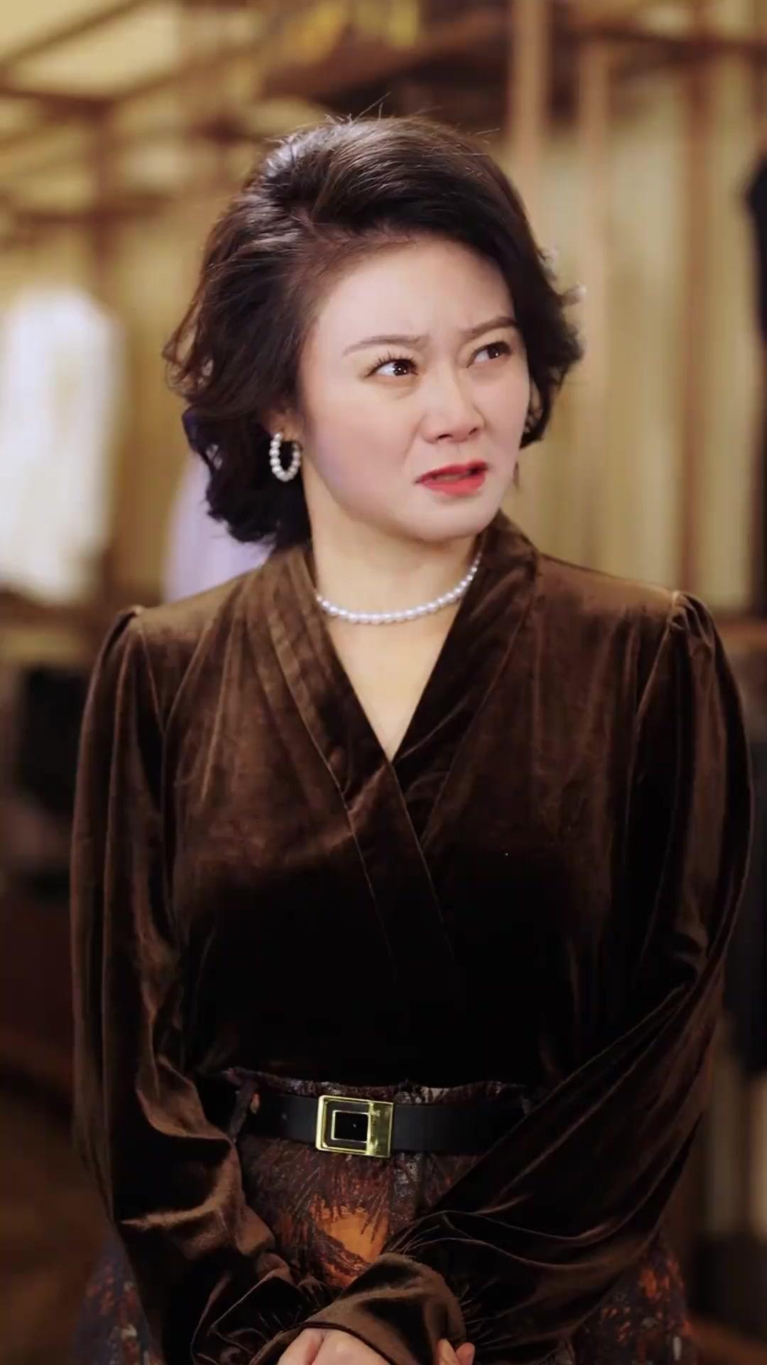 Fools in Love, Victims of Revenge