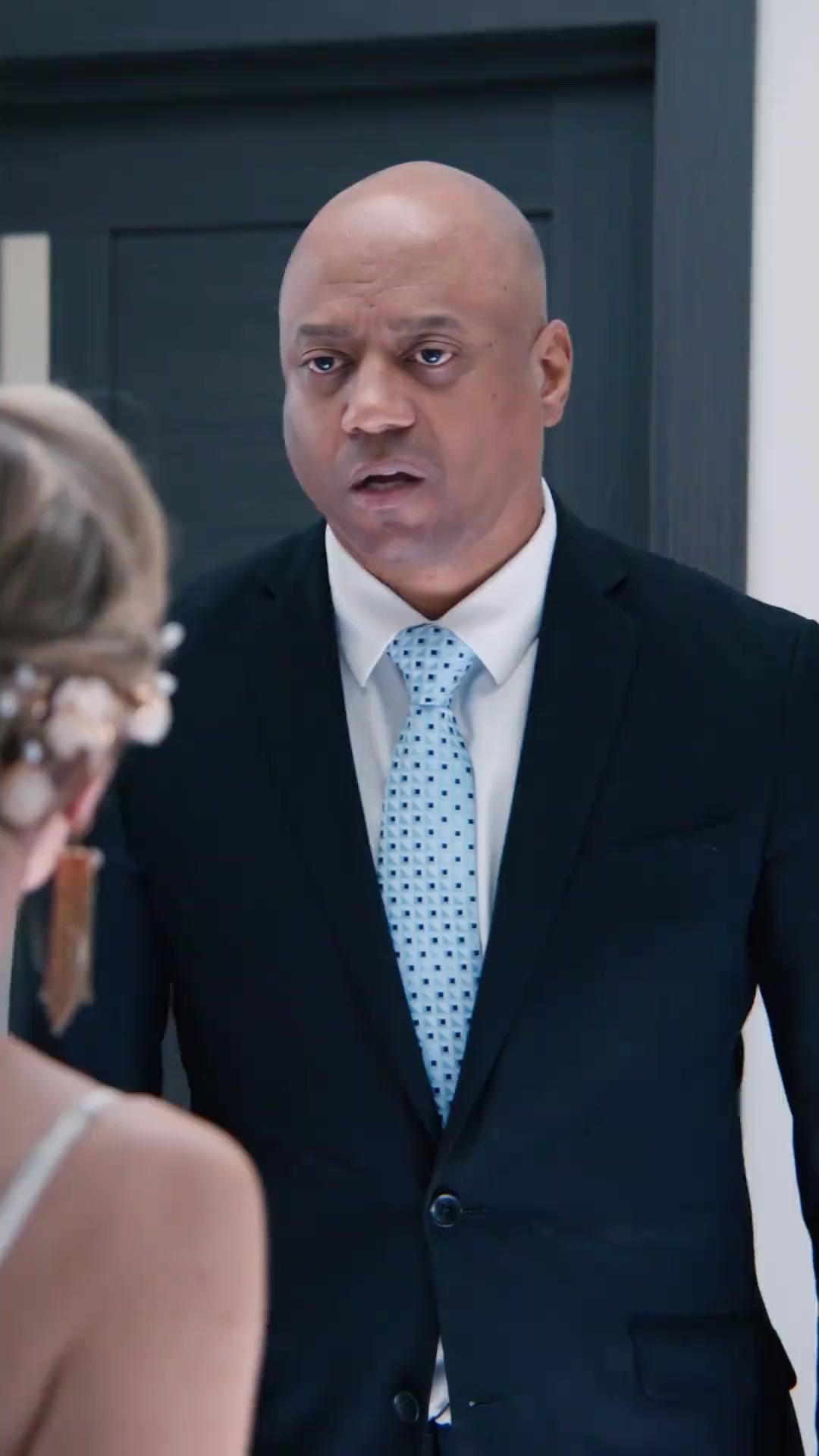 (Doblado) El dios regresó al juego