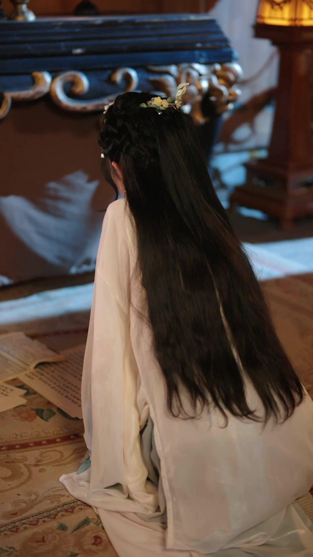 L'IVRESSE DE LA COURONNE