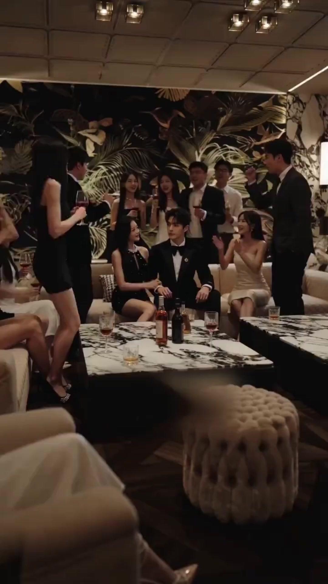 A Outra com Anel, Eu com Ilusão