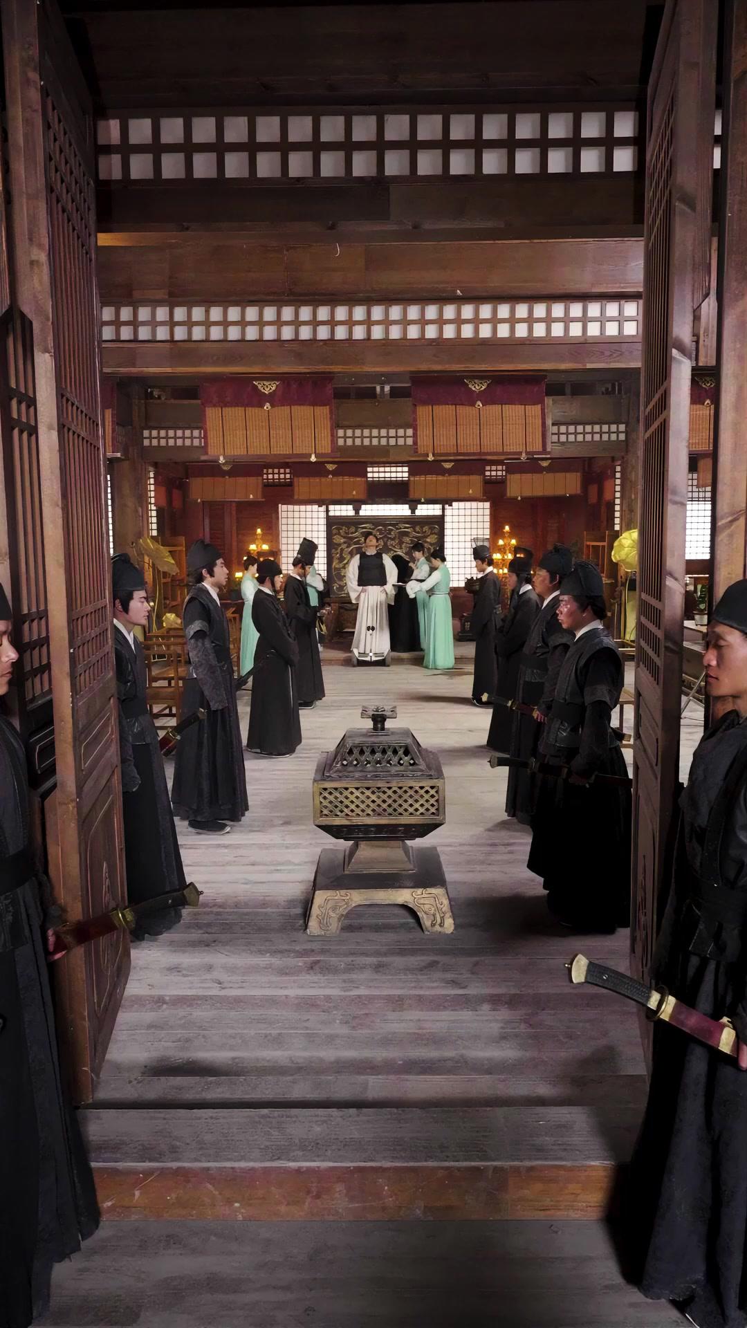 Crown Stolen? I'll Take Blood!