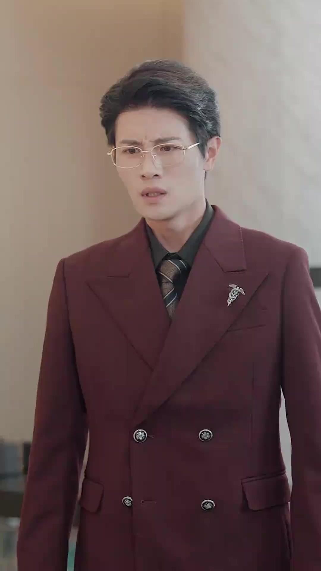 (พากย์เสียง) เธอไม่ใช่จันทราเดิม