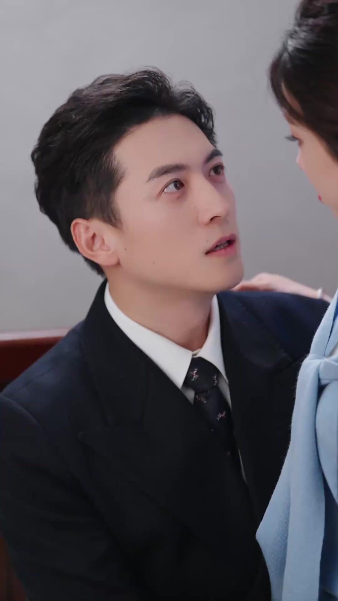 Hạnh Phúc Trao Em 