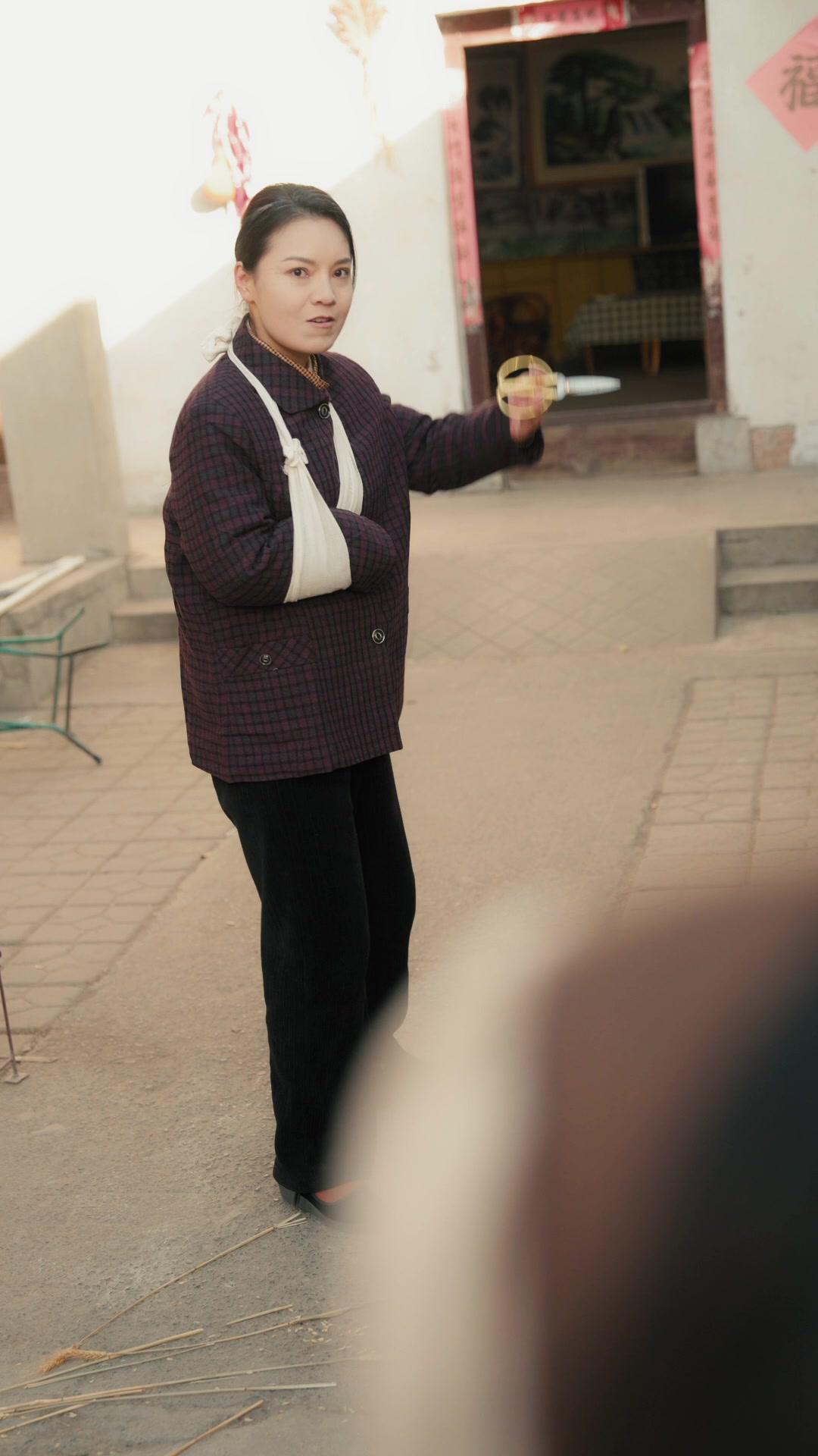 Aku Jadi Tumpuan Adikku