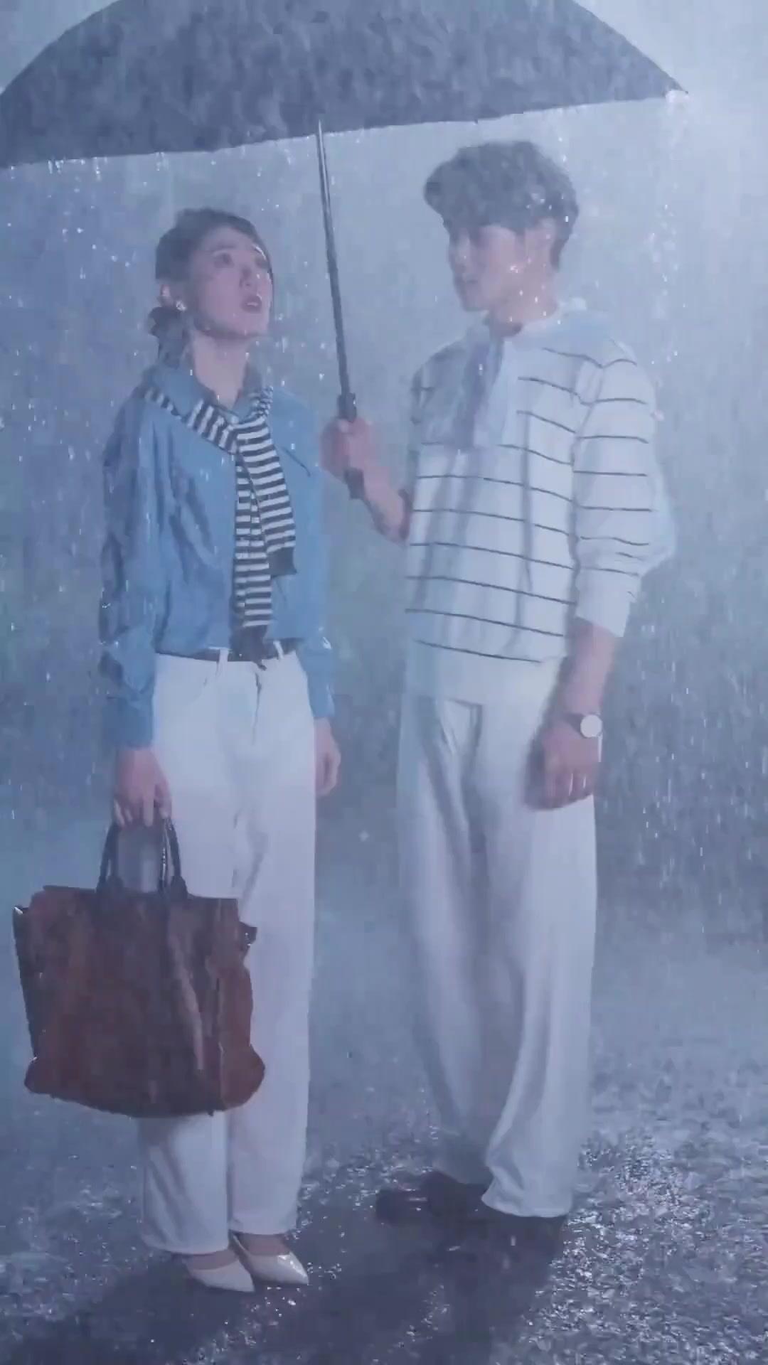 (Sulih suara) Cinta Pertama Adalah Luka