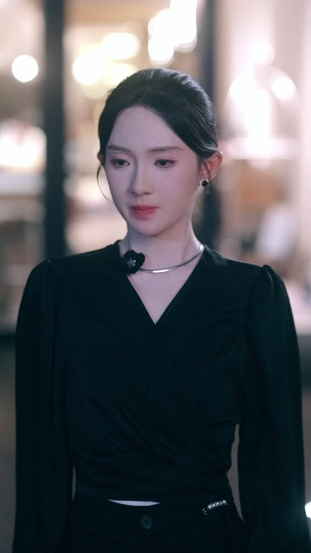 The Billionaire Disguises to Claim Me?