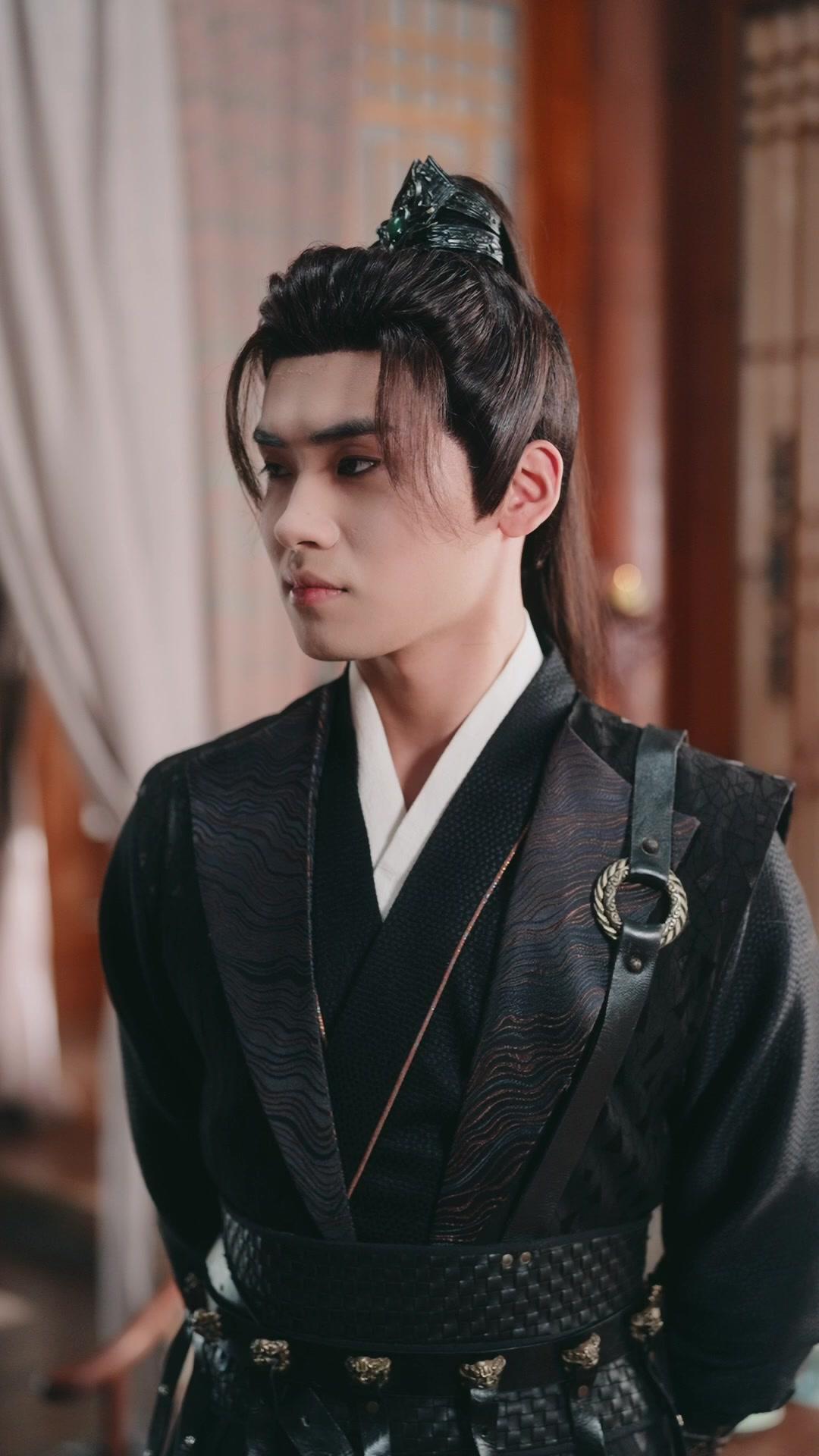 Daddy! Go Get Your Throne!