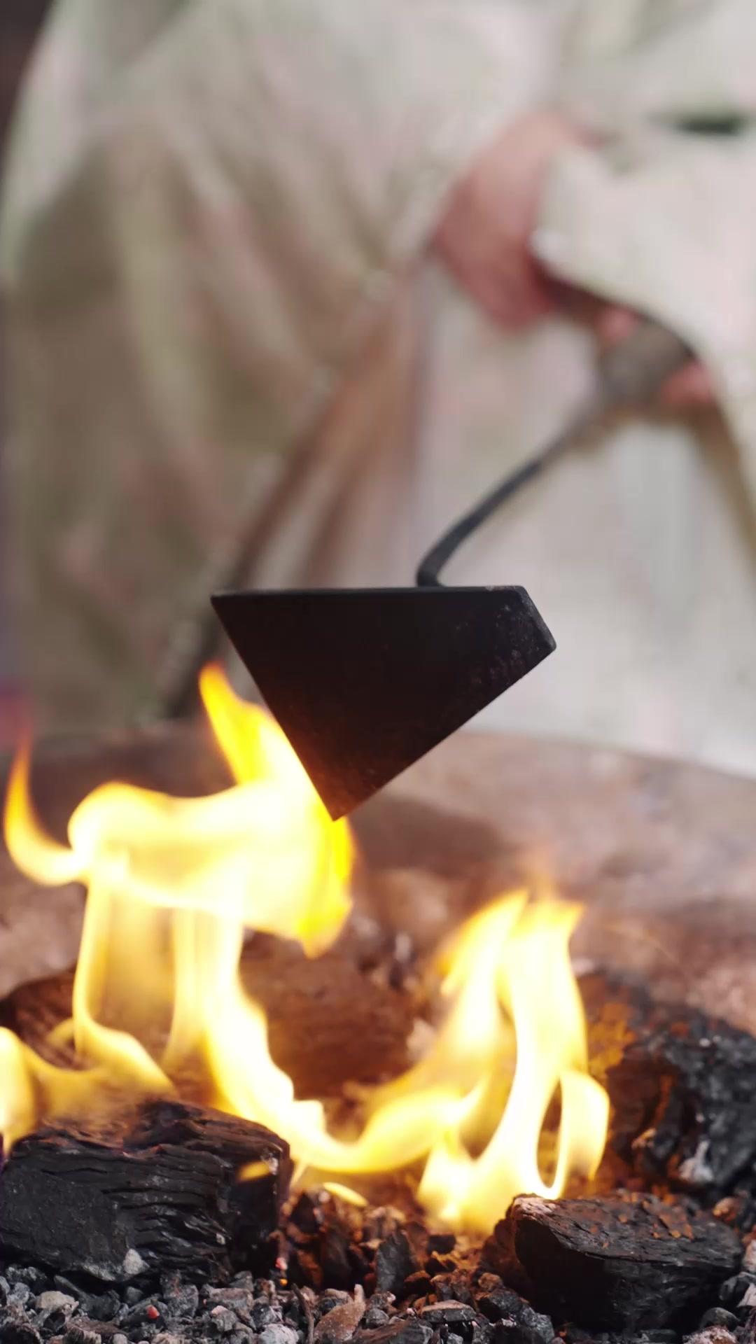 Schwestern im Schicksal