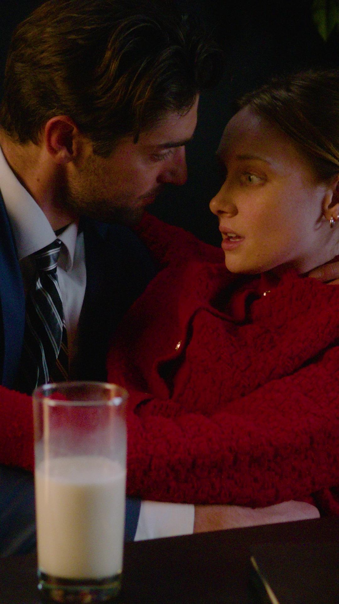  Accidentally Pregnant, Forever Spoiled