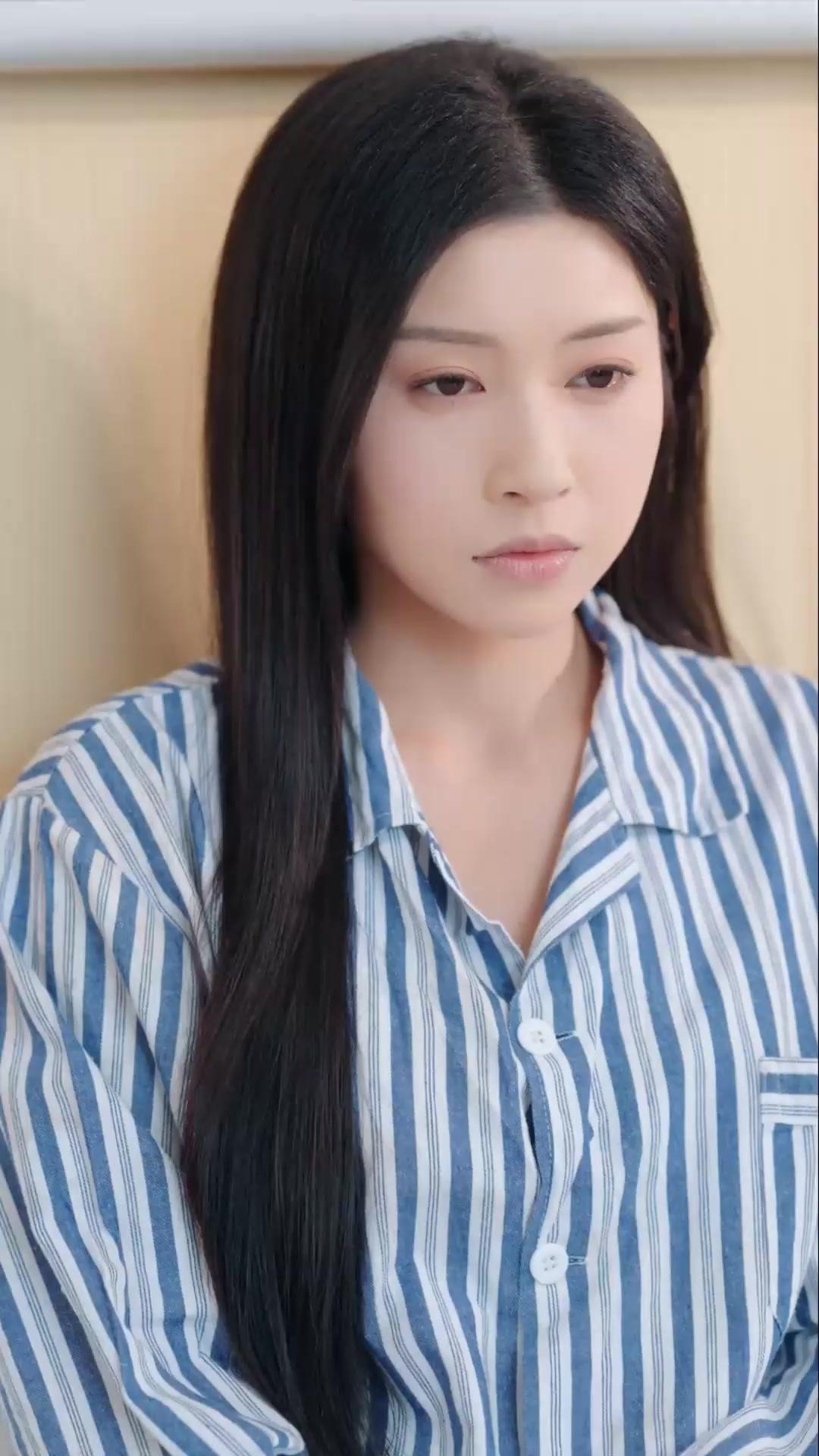 (Doblado)Quisiste volver, era tarde