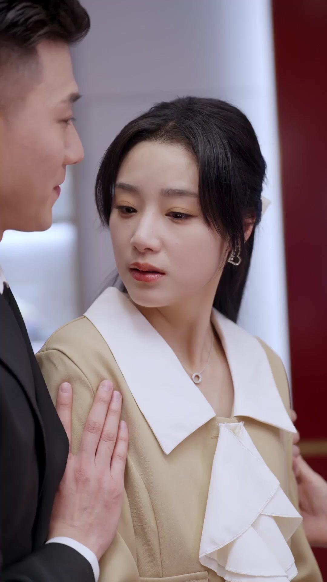 (Dubbed)Winter Romance at the Grand Hotel