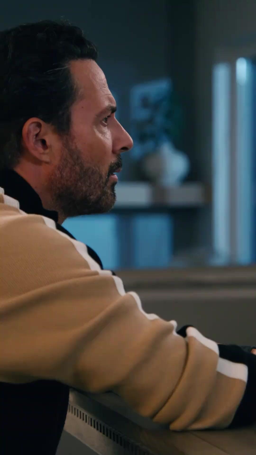 (Doblado) El dios regresó al juego