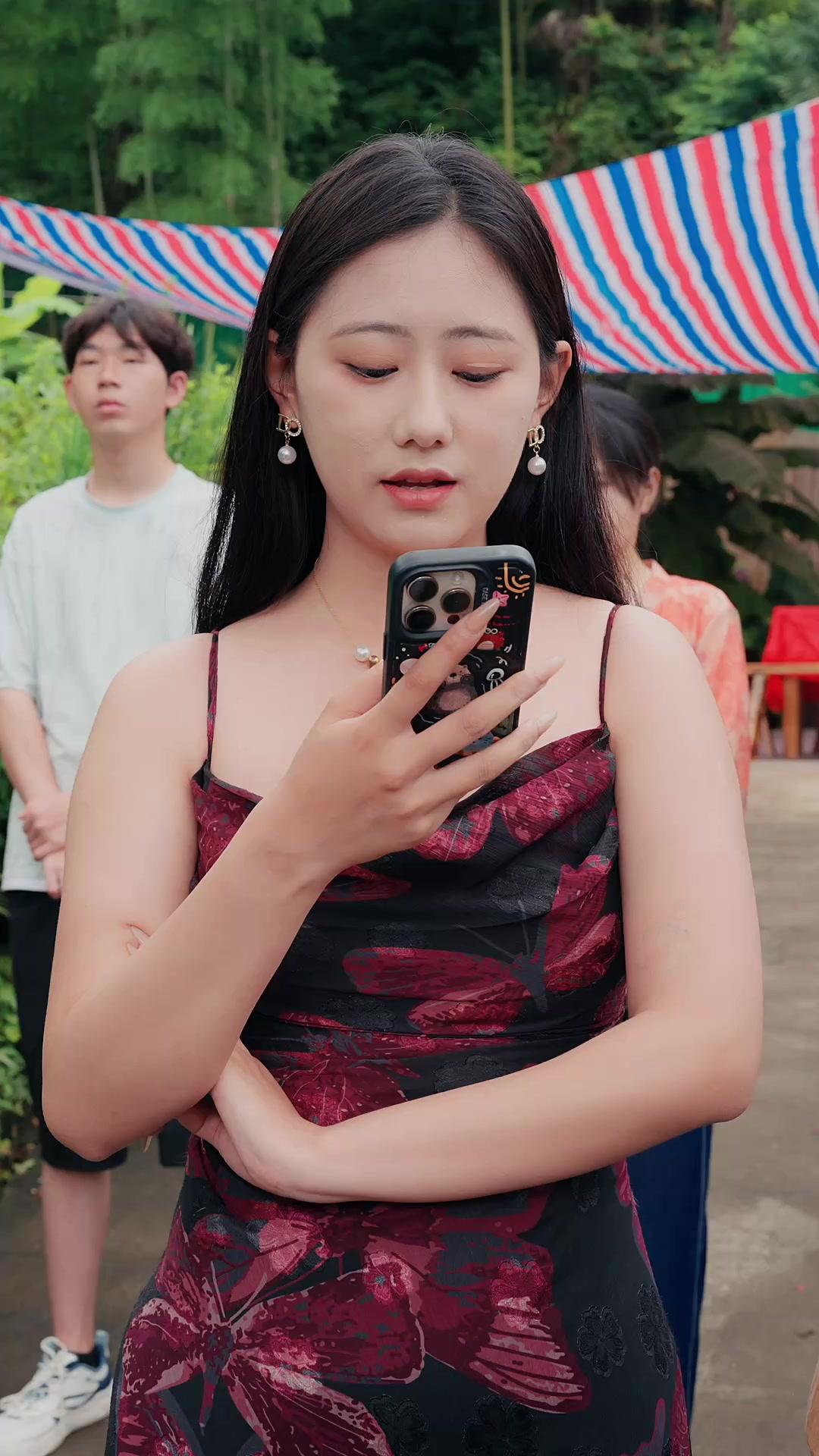 Tersamar Cinta Sang Miliarder