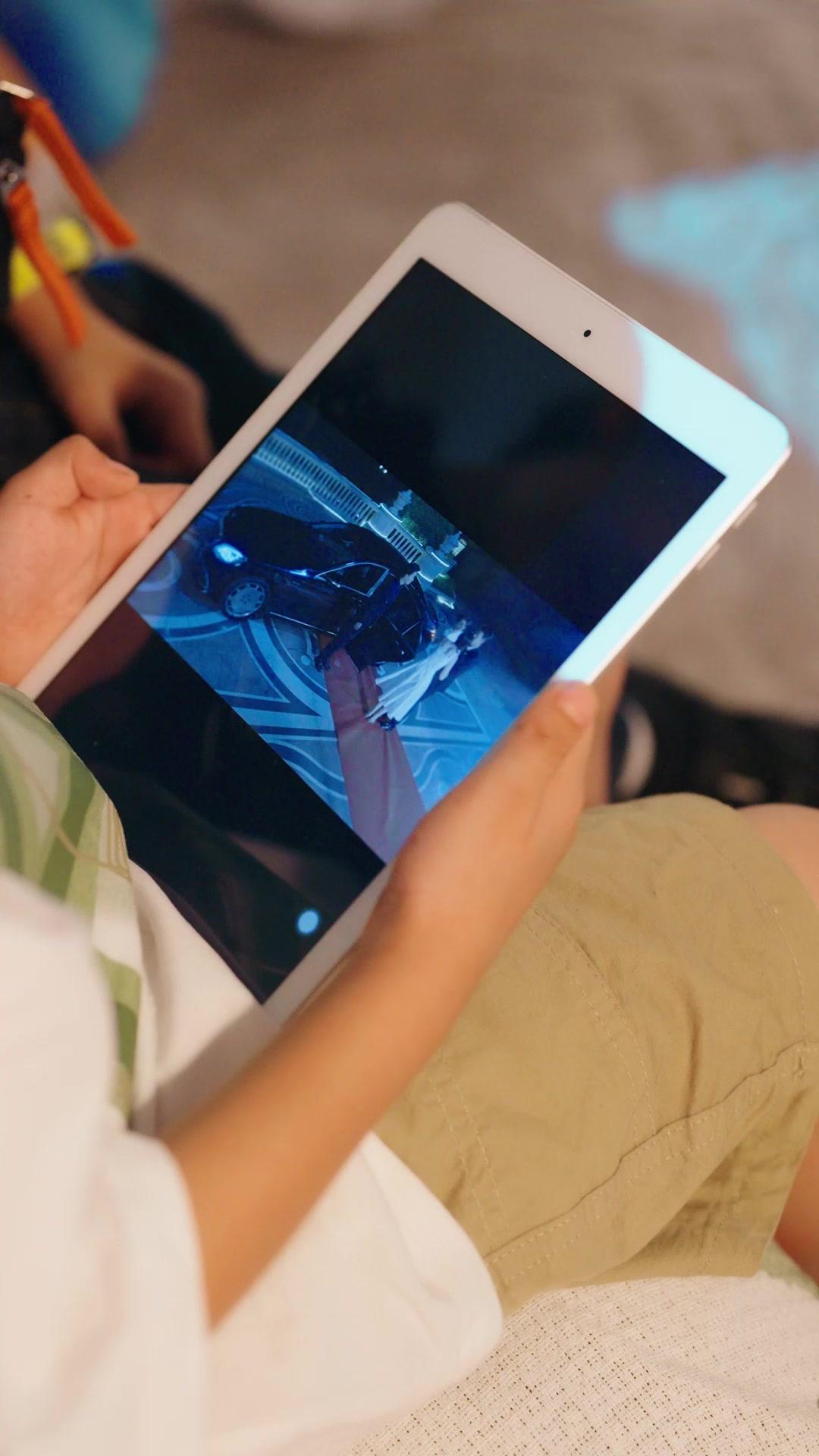 우리 아기들은 아빠를 몰라요