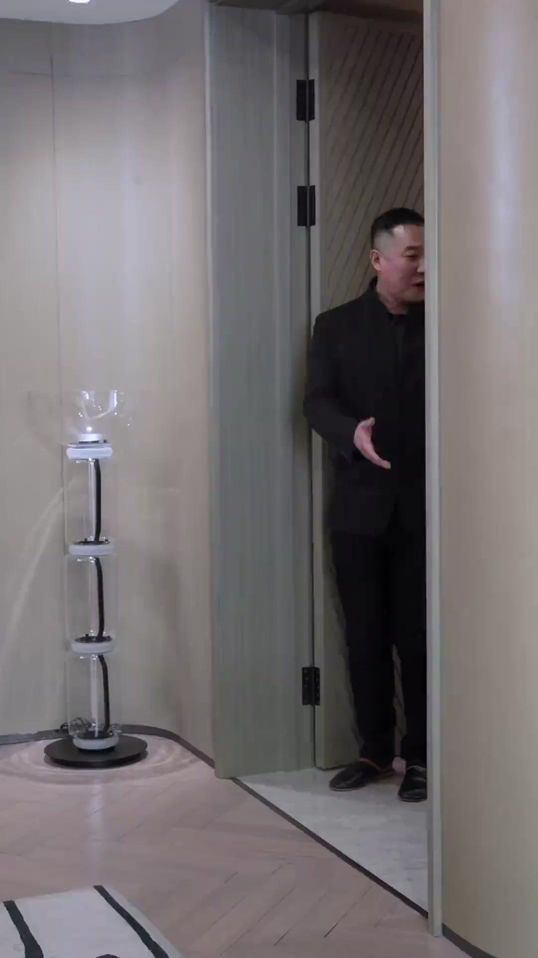 KHÁCH SẠN TÌNH YÊU