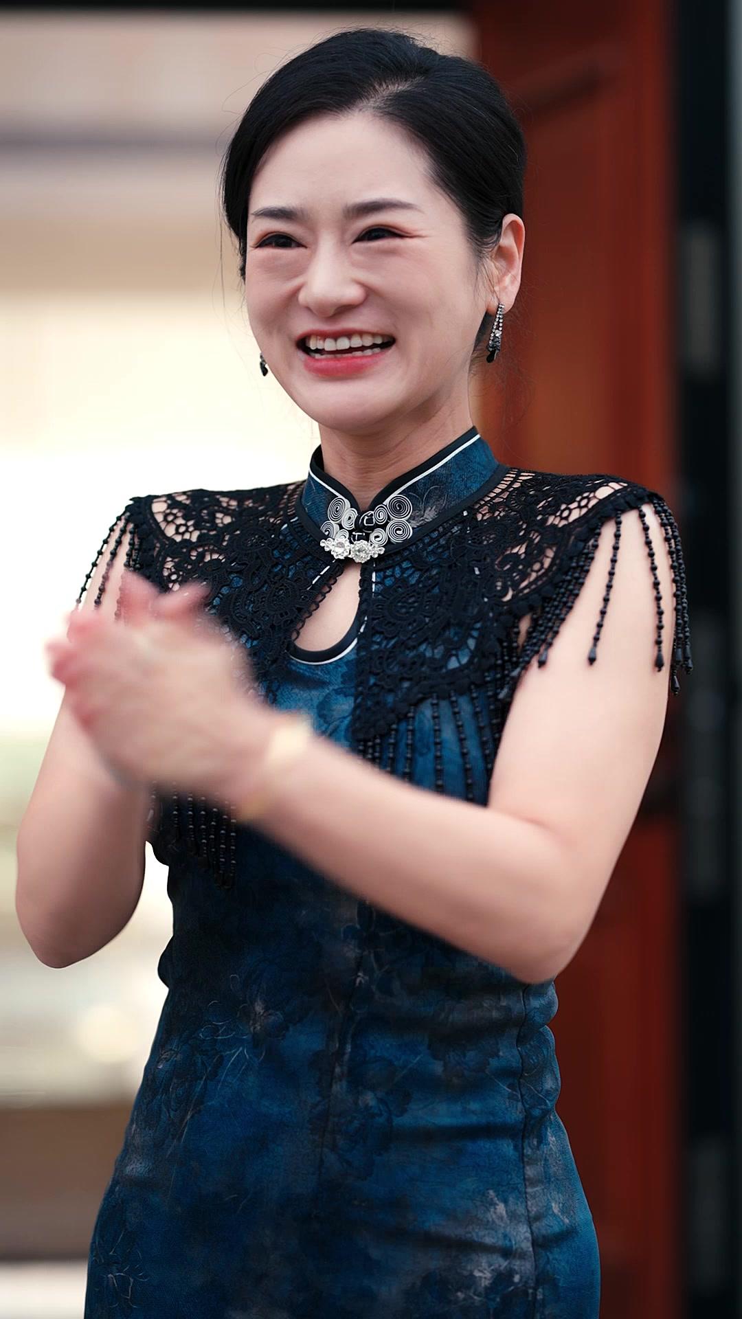 Careful! My Fiancé Has X-Ray Eyes! 