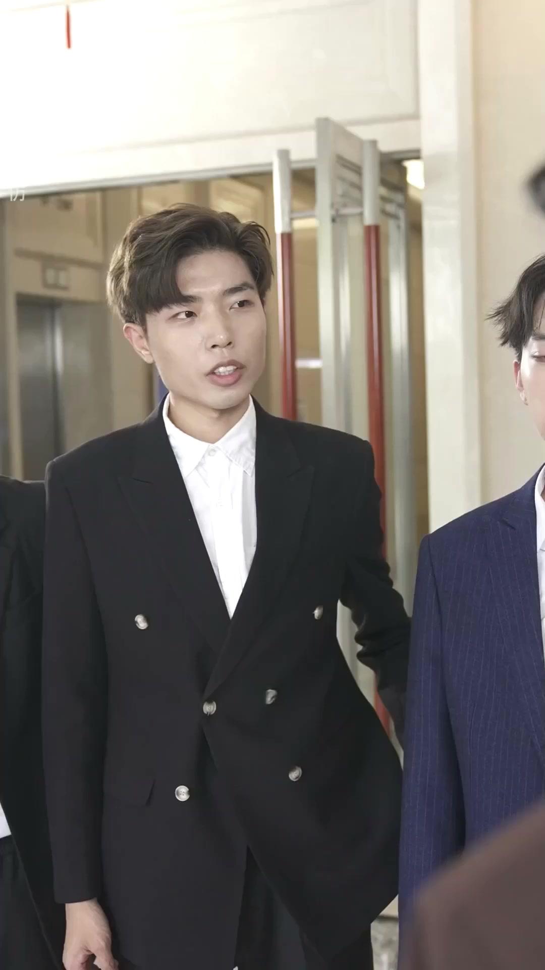 Suami Gembelku Ternyata CEO