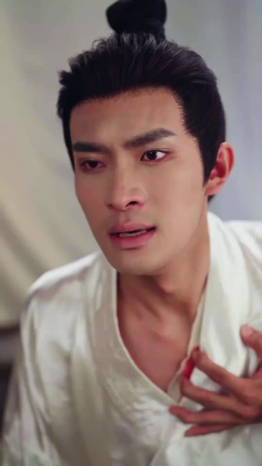 (Doblado) Lo hice rey, me encadenó