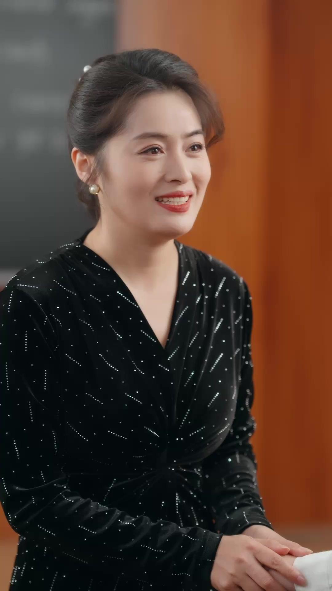 La figlia abbandonata che domina il destino