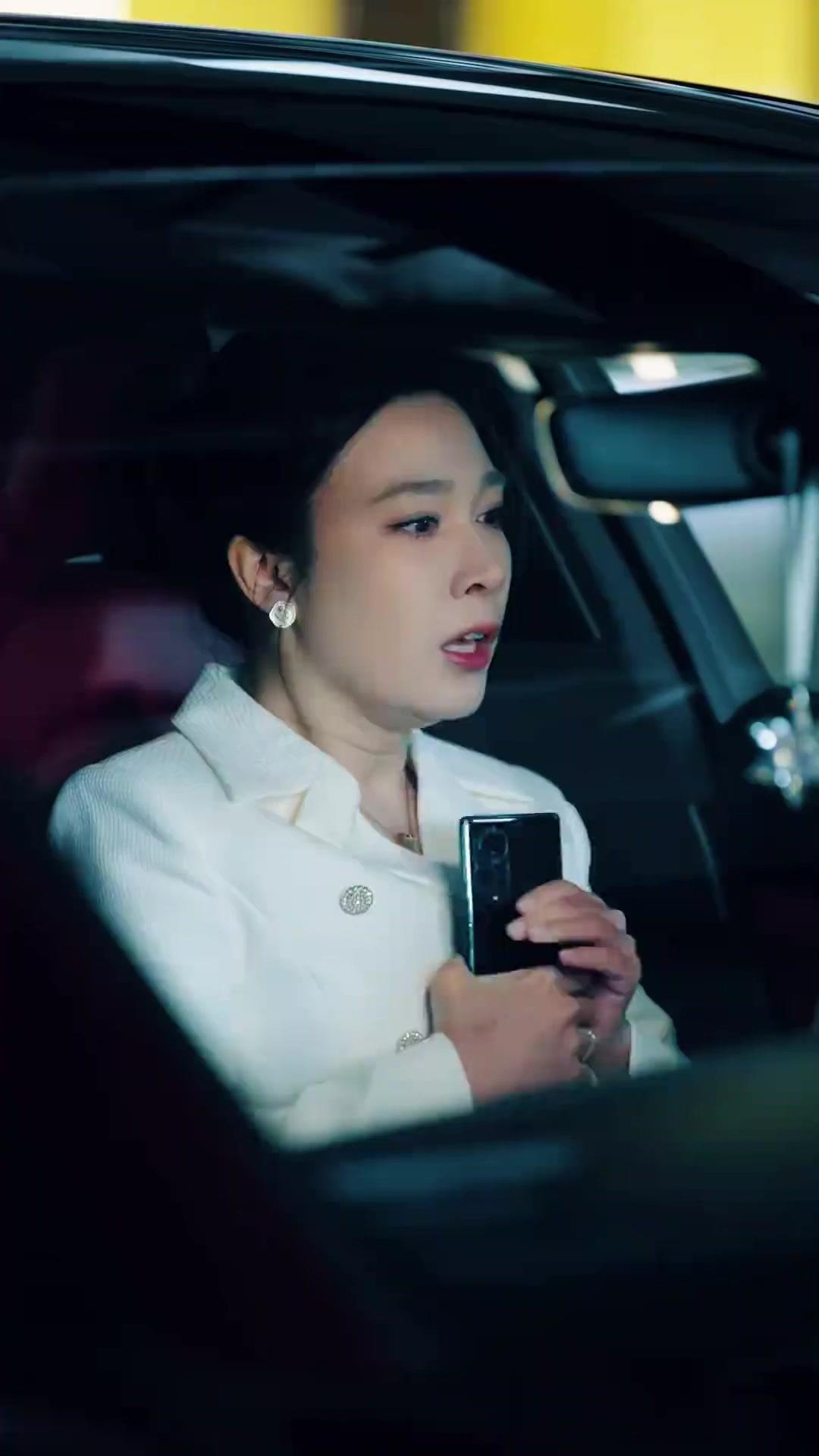 المطاردة الشديدة للقاتل: أنقذيني يا أمي