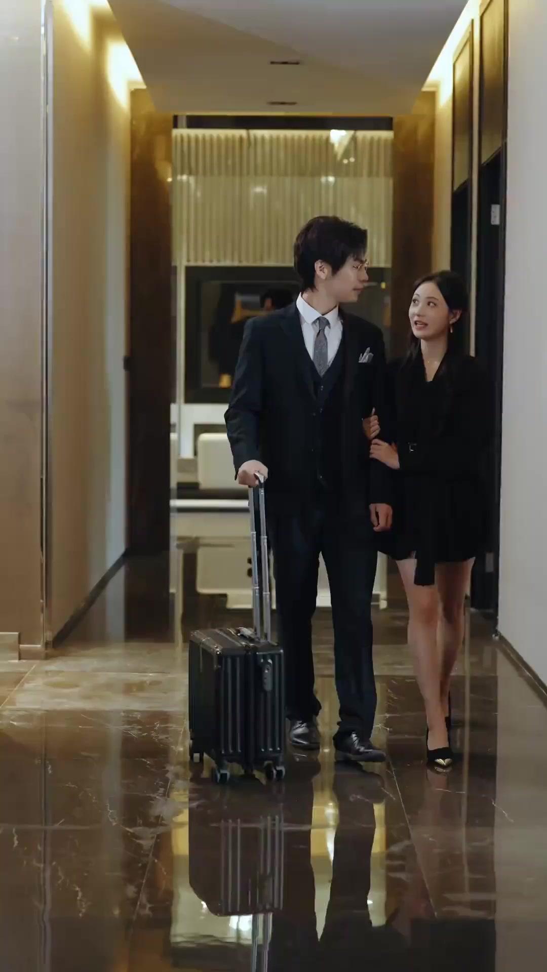 DESTINS RÉÉCRITS : LA RÉDEMPTION DU MÉCHANT