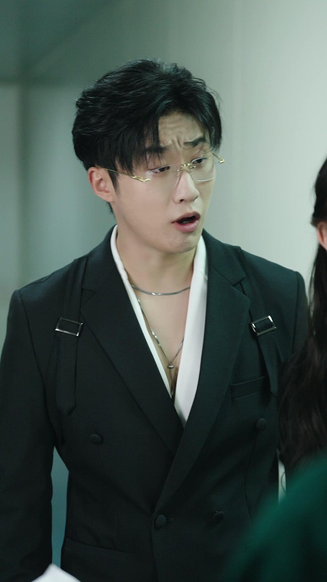 Esposa entre posturas