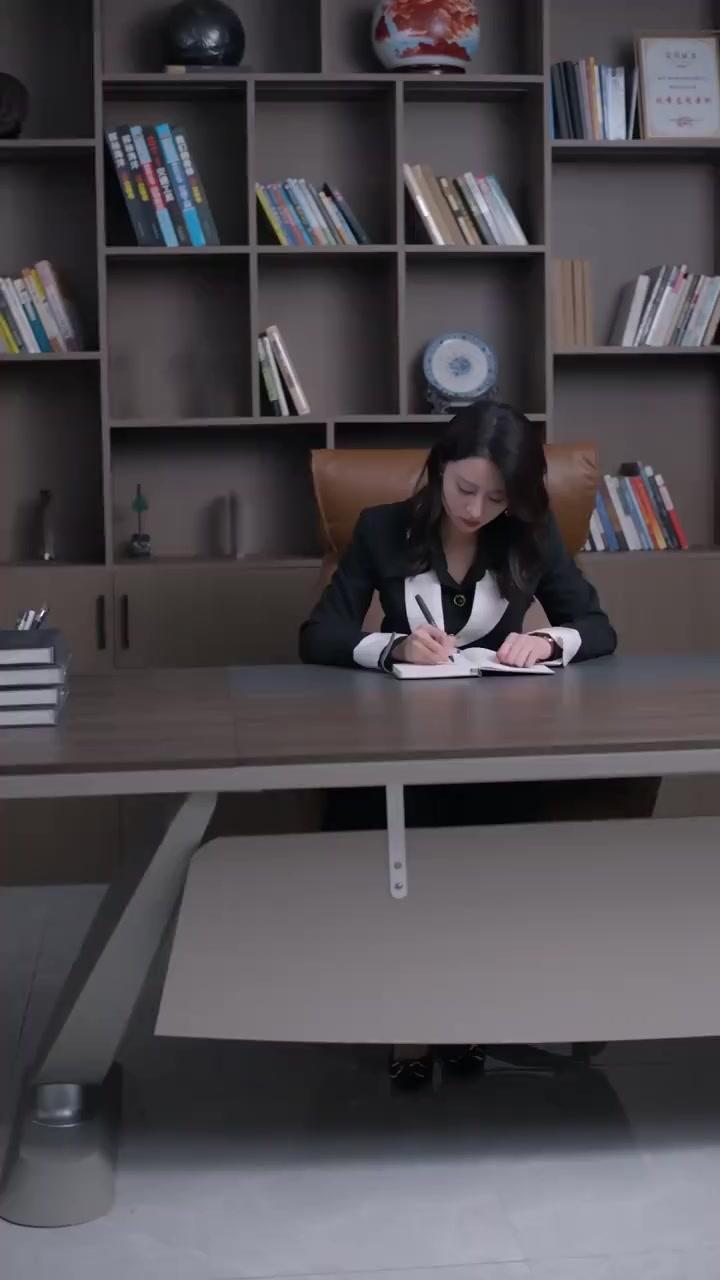  Setelah Putriku Memfitnahku, Aku Tertawa