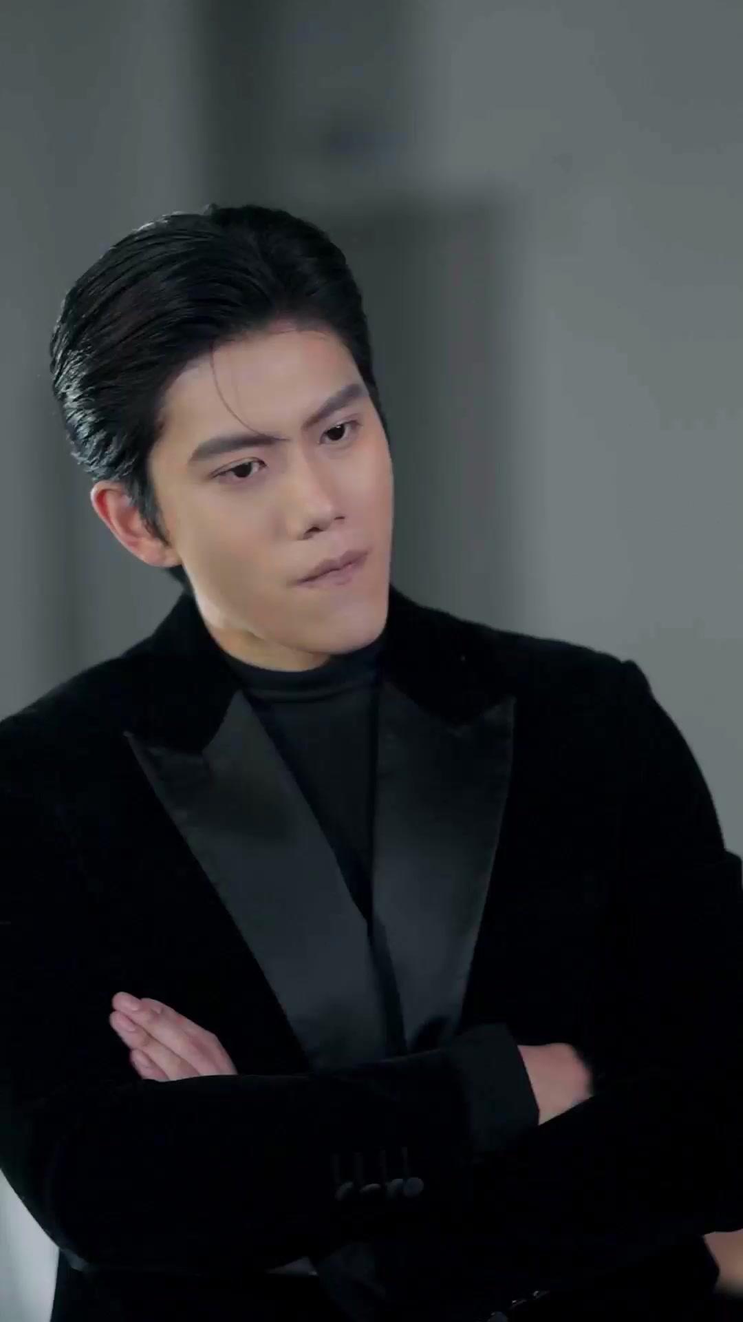 Mantan Suamiku Ternyata CEO