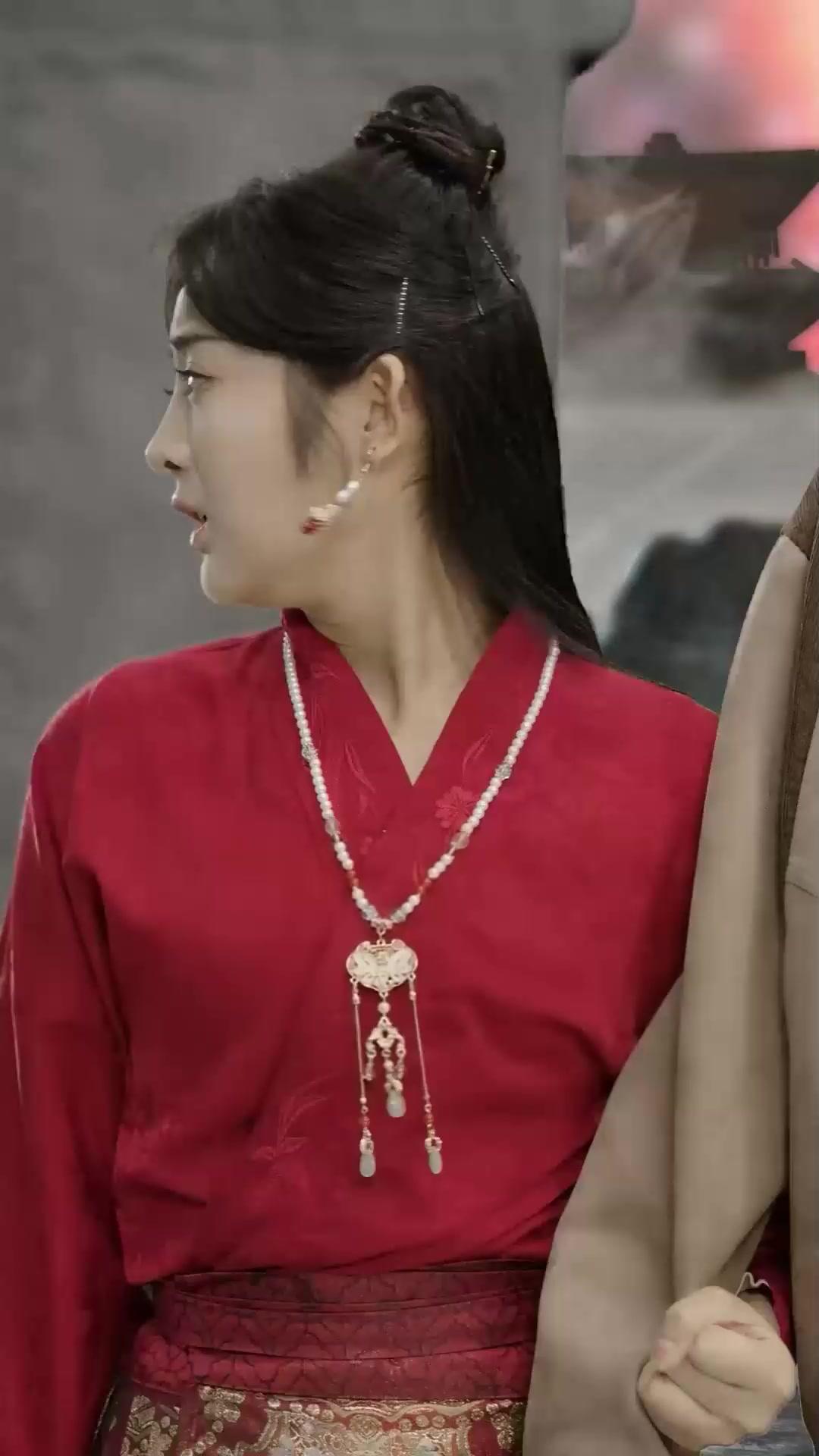 Dewa yang Tersegel Ingatannya