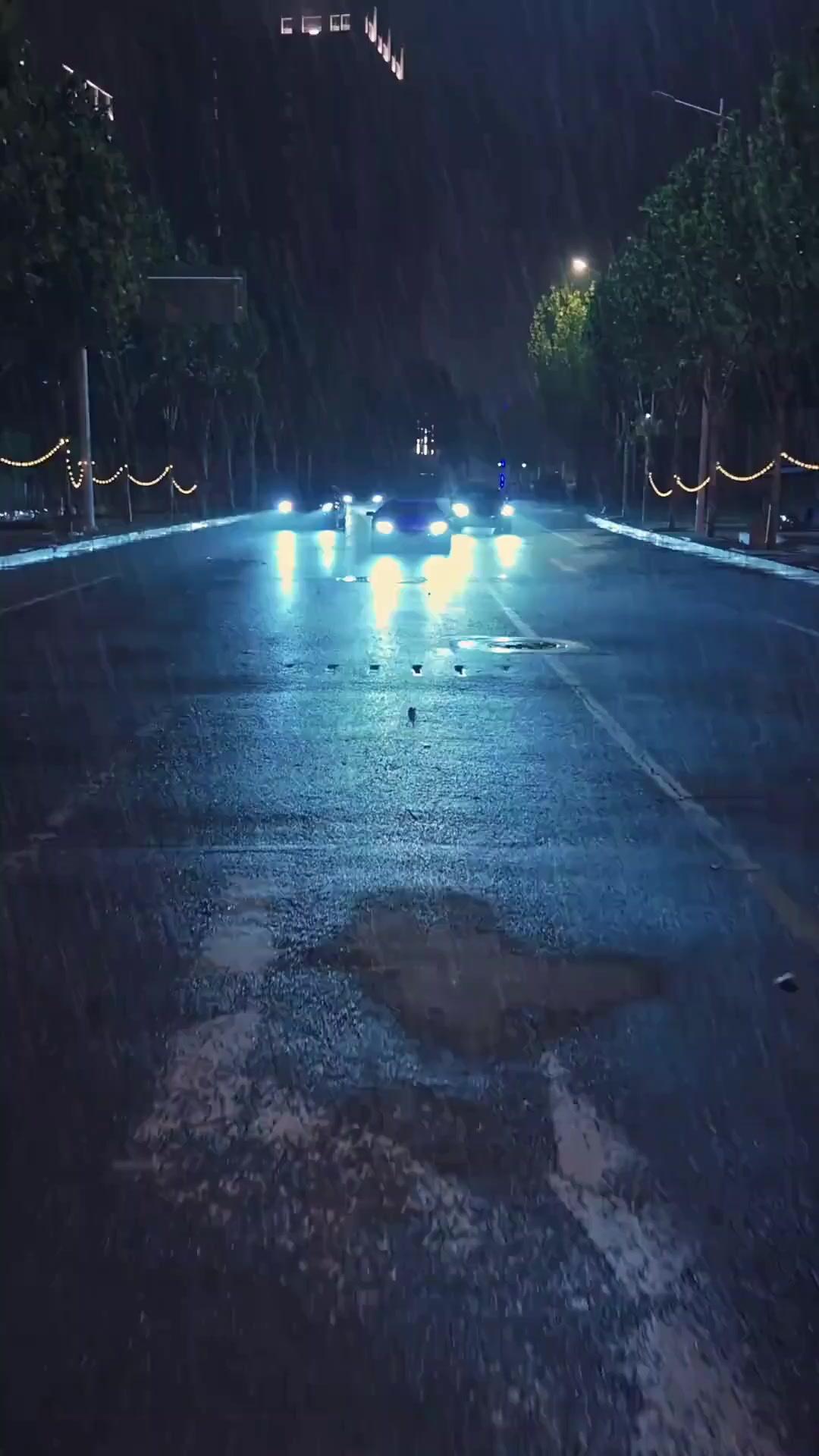 (Sulih suara) Cinta yang Terukir di Hati