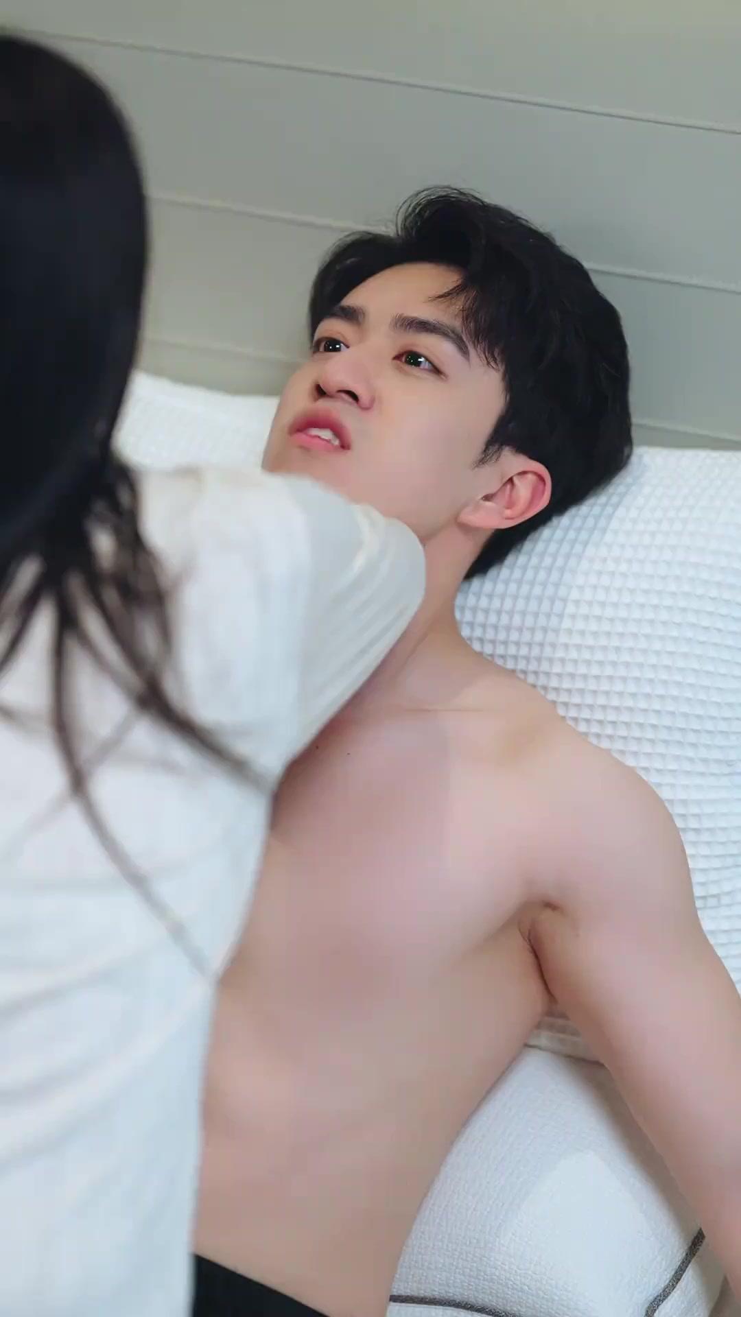 ยิ่งใกล้ ยิ่งใช่เธอ