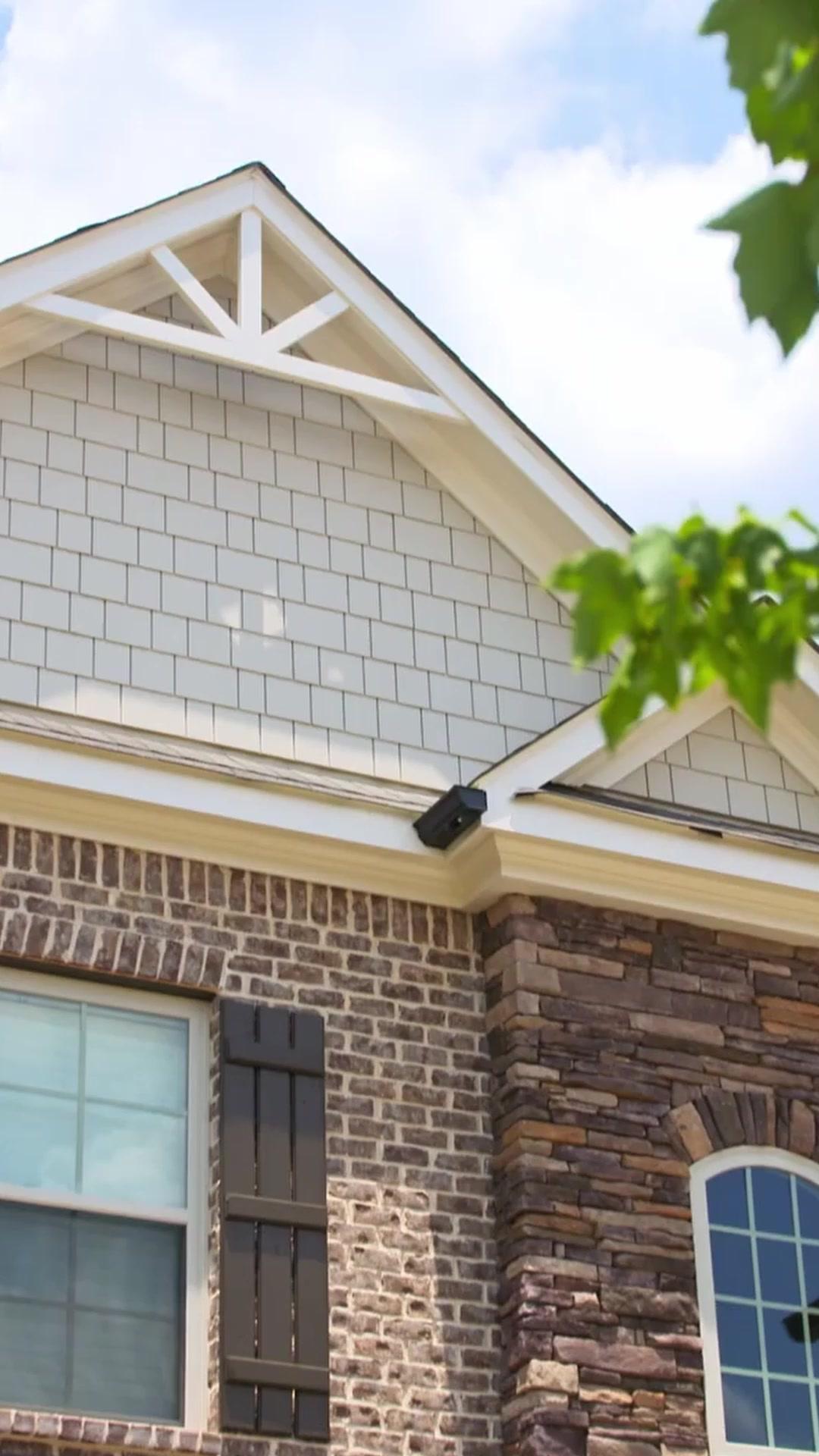 Dolce Cameriera? La Regina della Vendetta!